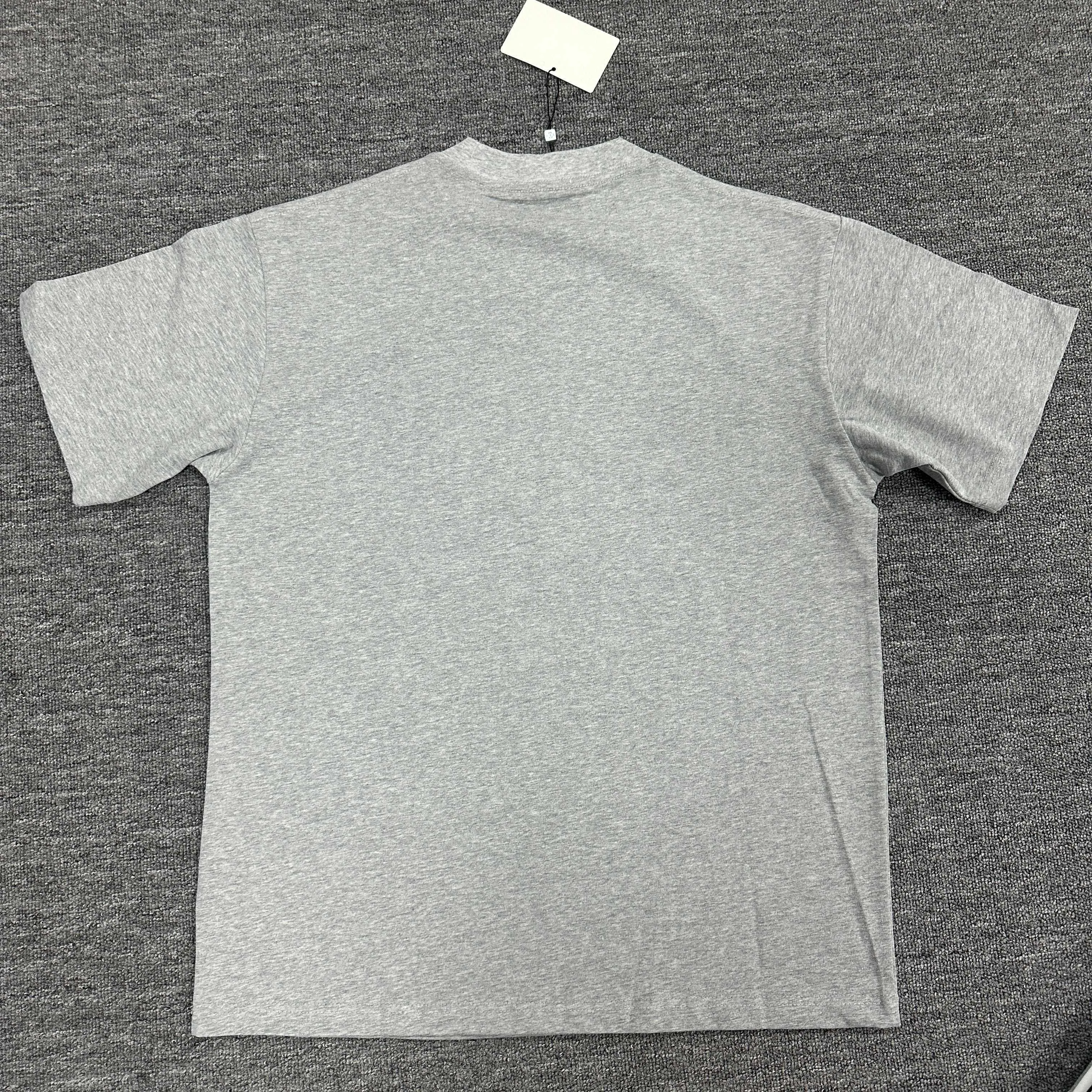 Loewe 2025春夏 グレー シンプルTシャツ - 画像 (4)