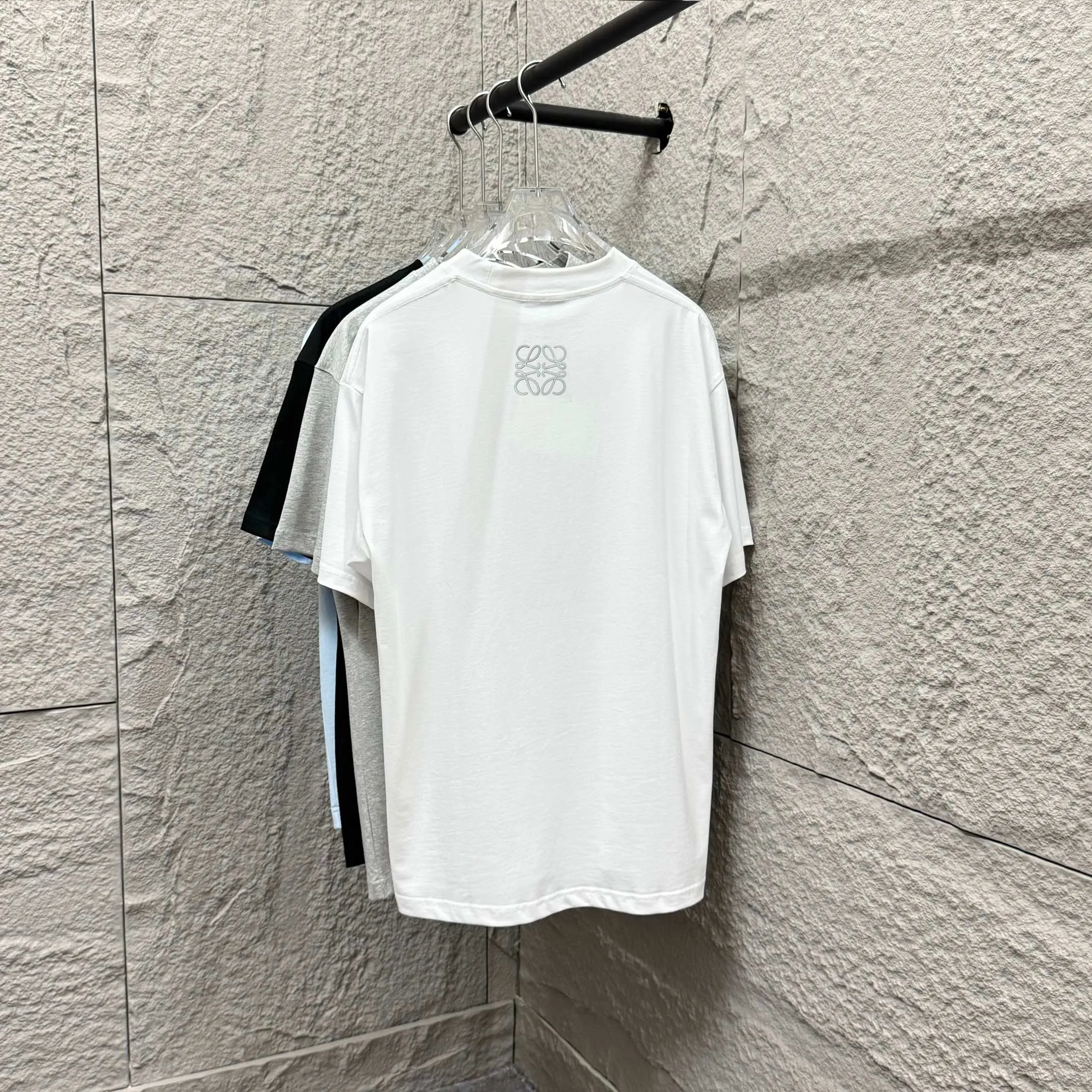 Loewe 2025春夏 白 Tシャツ - 画像 (3)