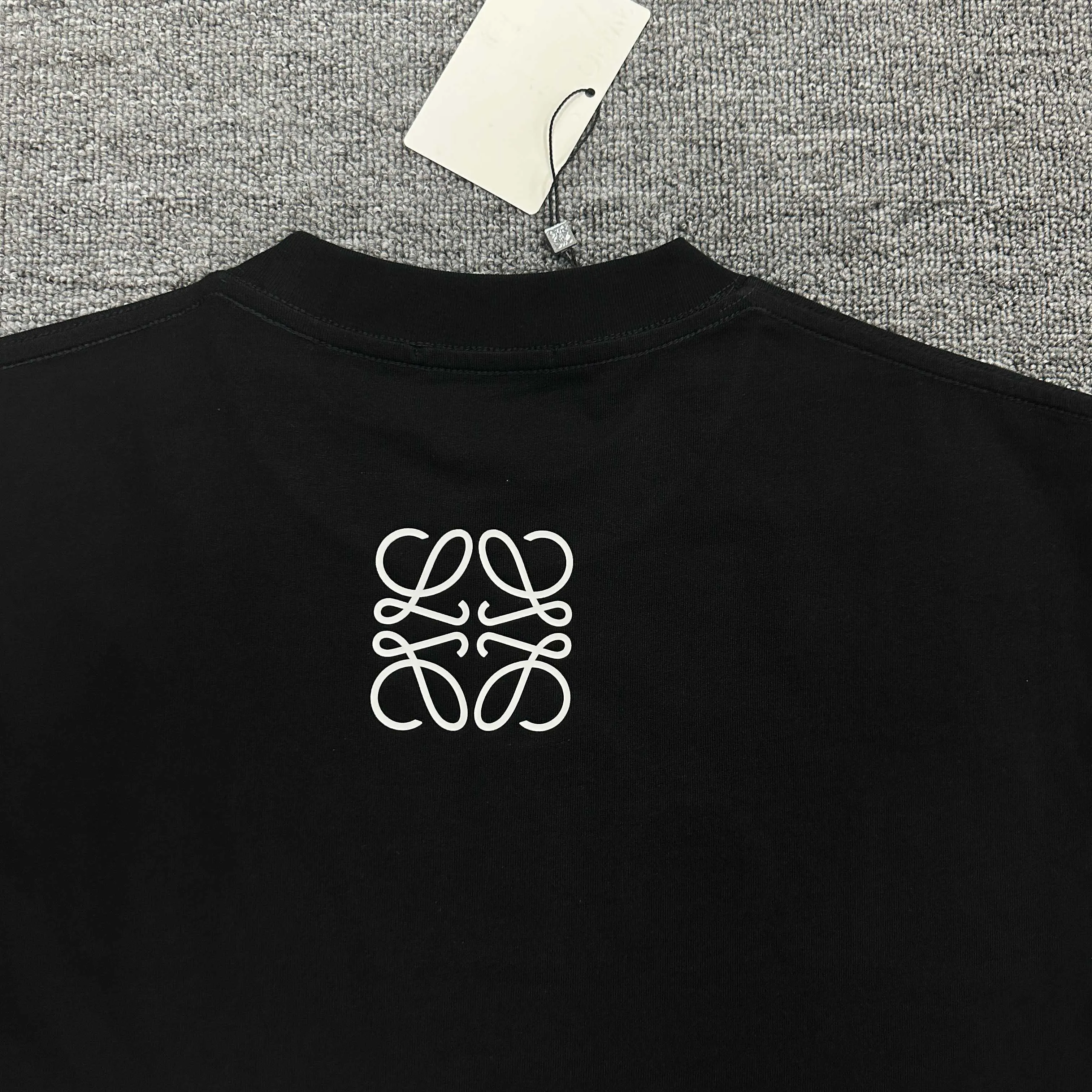 Loewe 2025春夏 黒色 Tシャツ - 画像 (7)