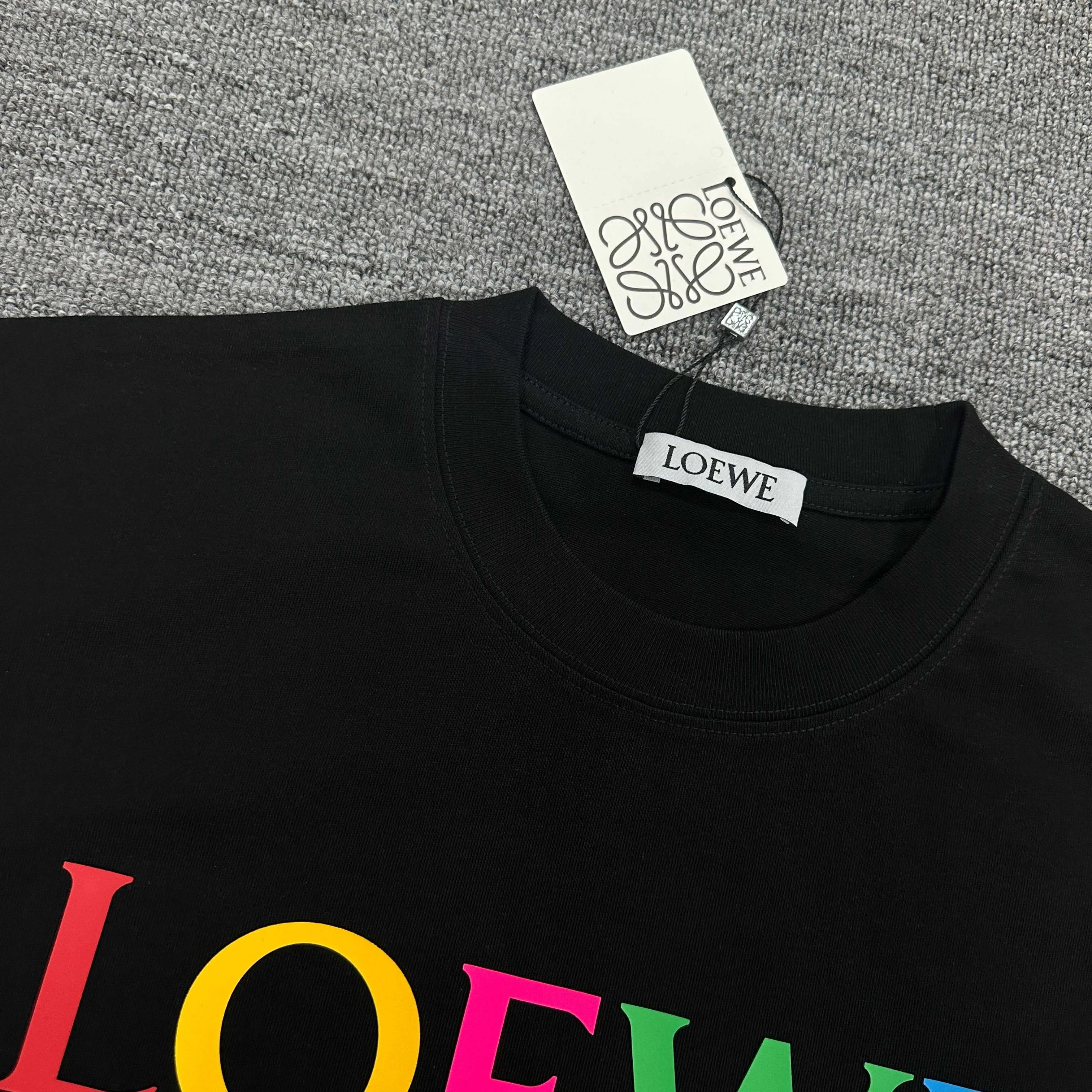 Loewe 2025春夏 黒色 Tシャツ - 画像 (9)