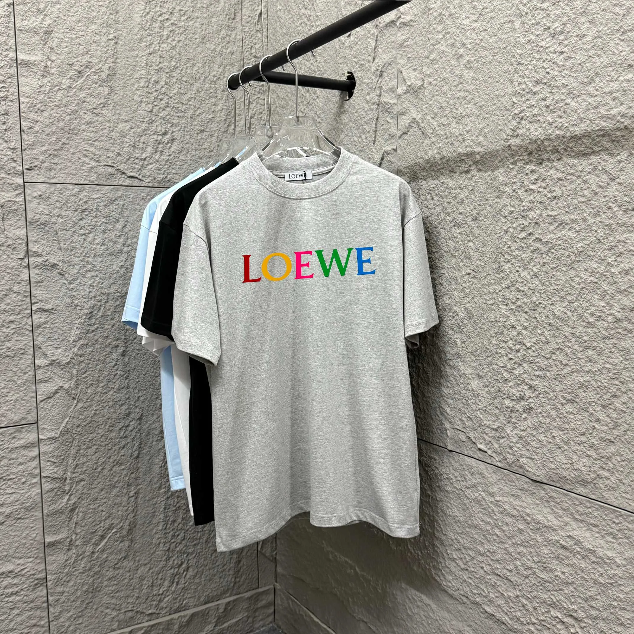Loewe 2025春夏 短袖Tシャツ カラフルロゴ 黒白花灰