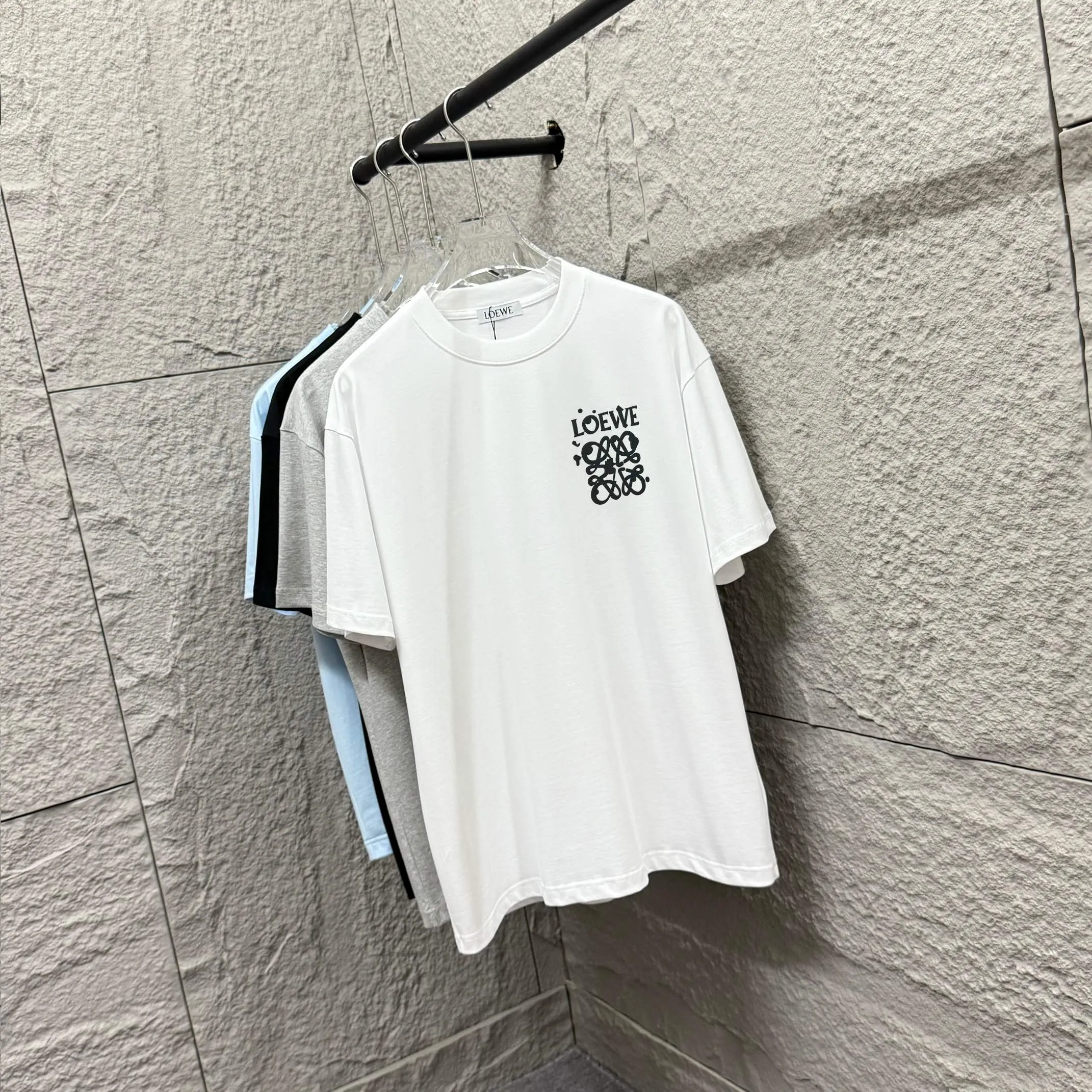 Loewe ロイ 白 クラシックロゴTシャツ - 画像 (3)