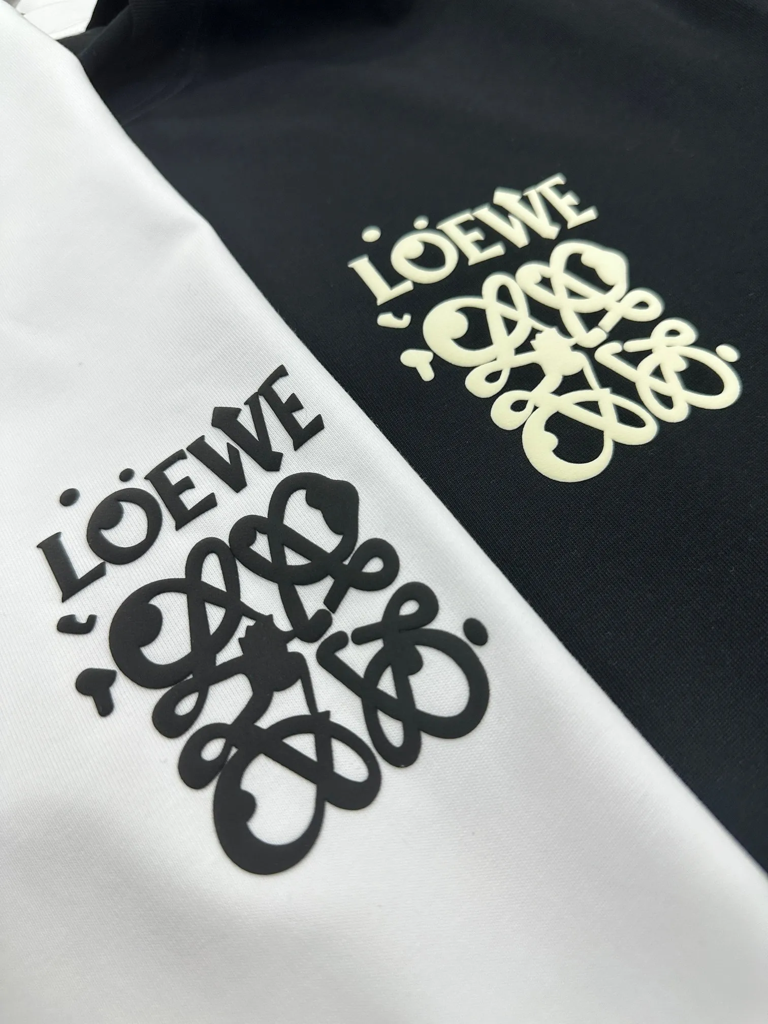 Loewe ロイ 白 クラシックロゴTシャツ - 画像 (8)