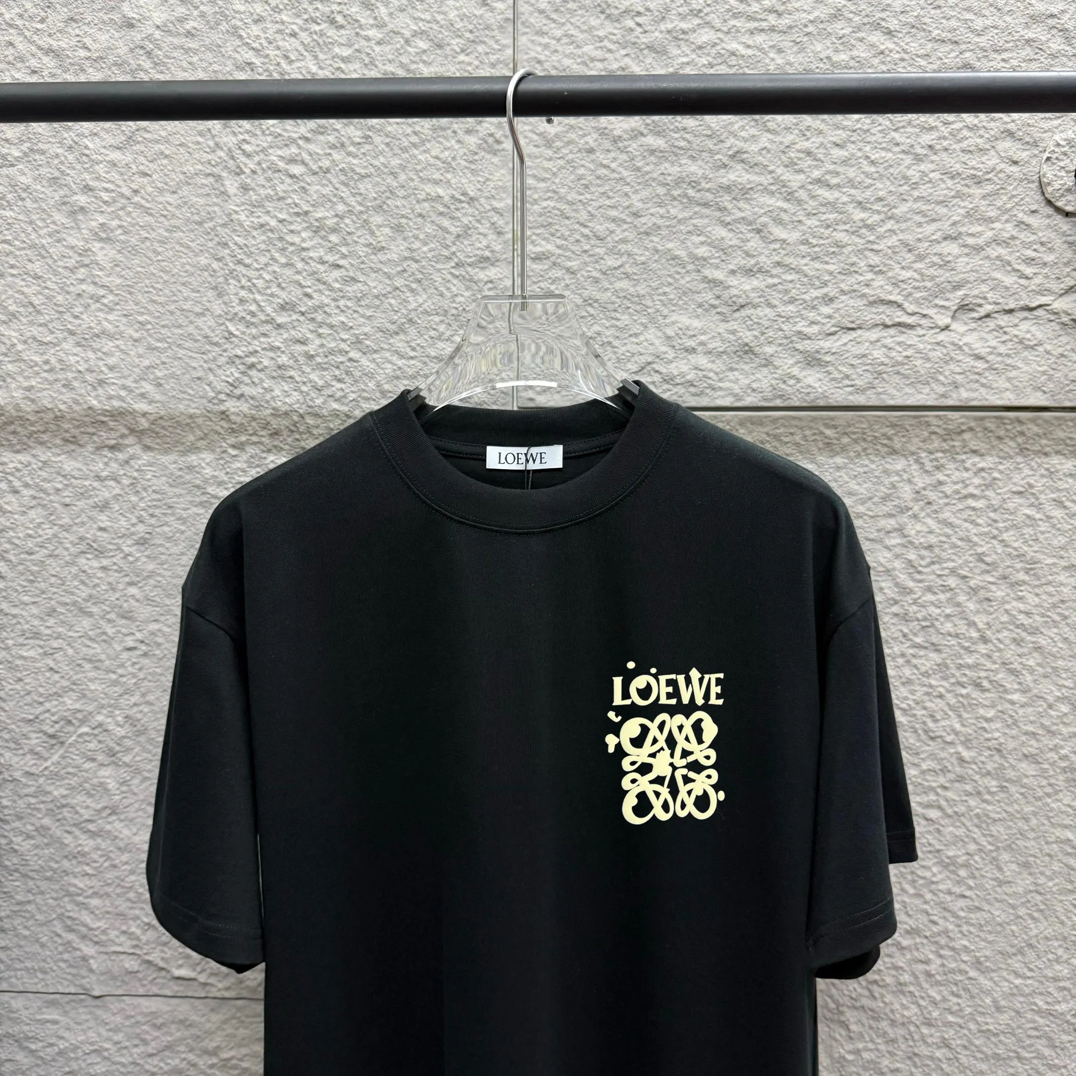 Loewe ロエ 黒 クラシックロゴTシャツ - 画像 (5)