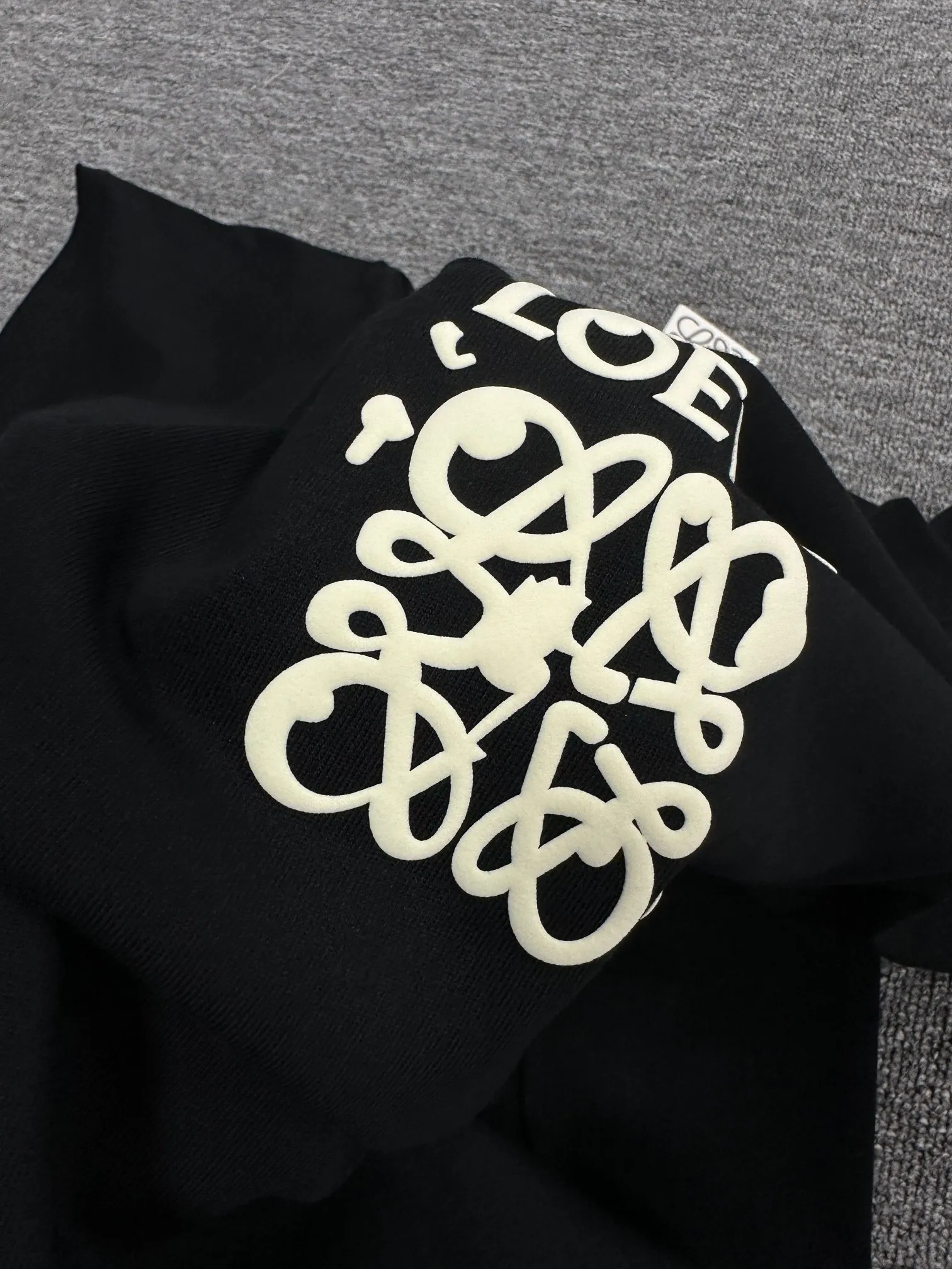 Loewe ロエ 黒 クラシックロゴTシャツ - 画像 (7)