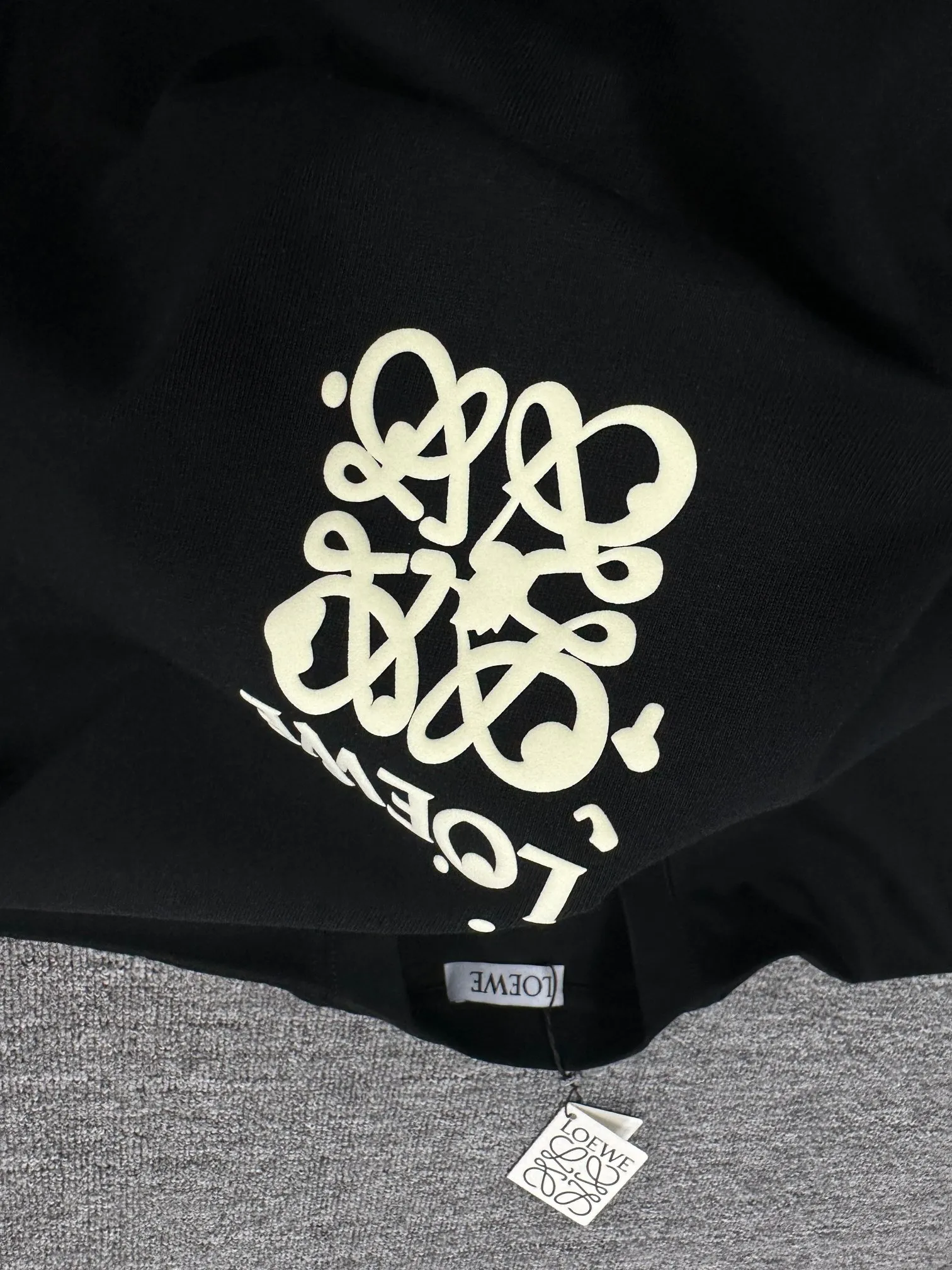 Loewe ロエ 黒 クラシックロゴTシャツ - 画像 (8)