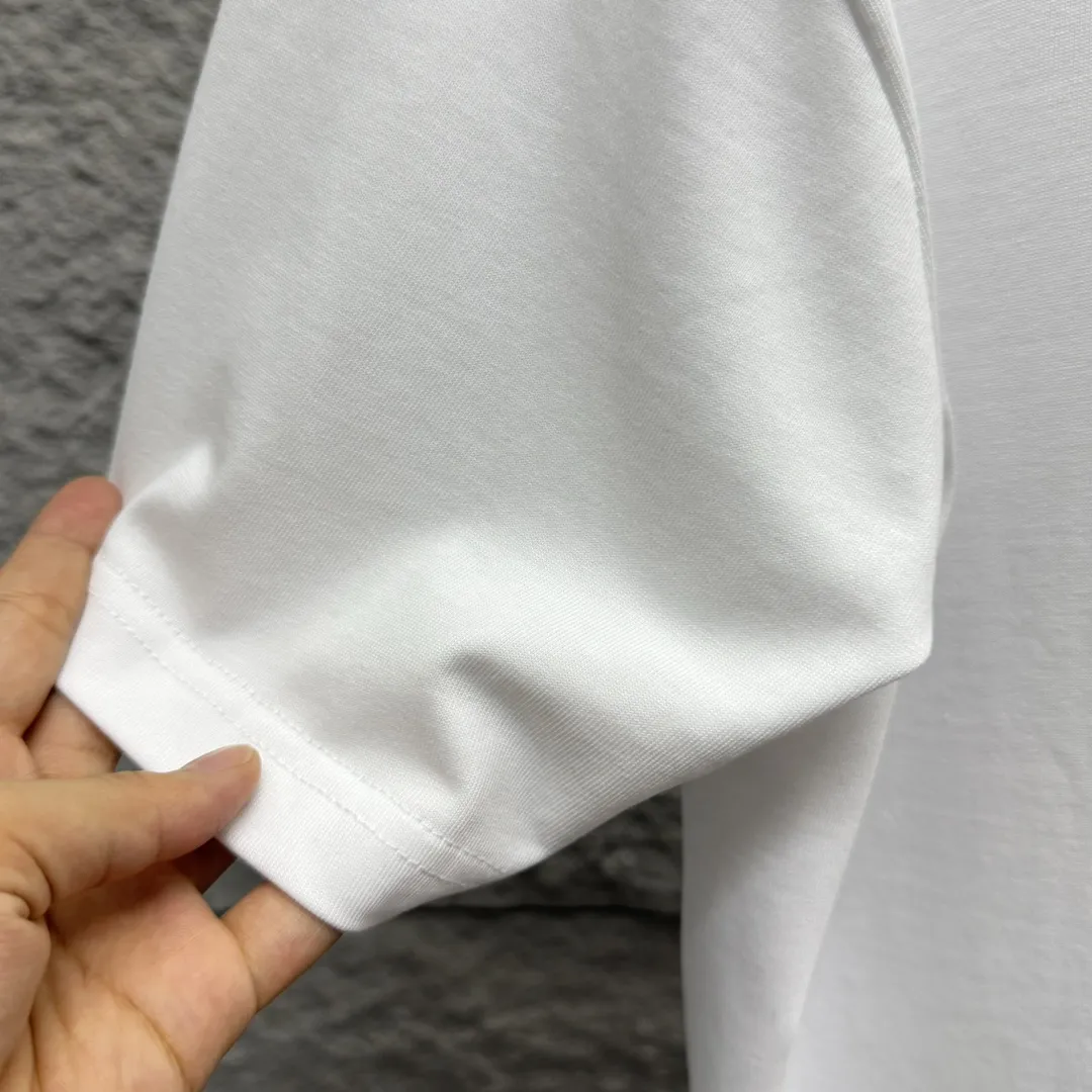 Loewe ロエイ 白 刺繍ロゴTシャツ - 画像 (9)