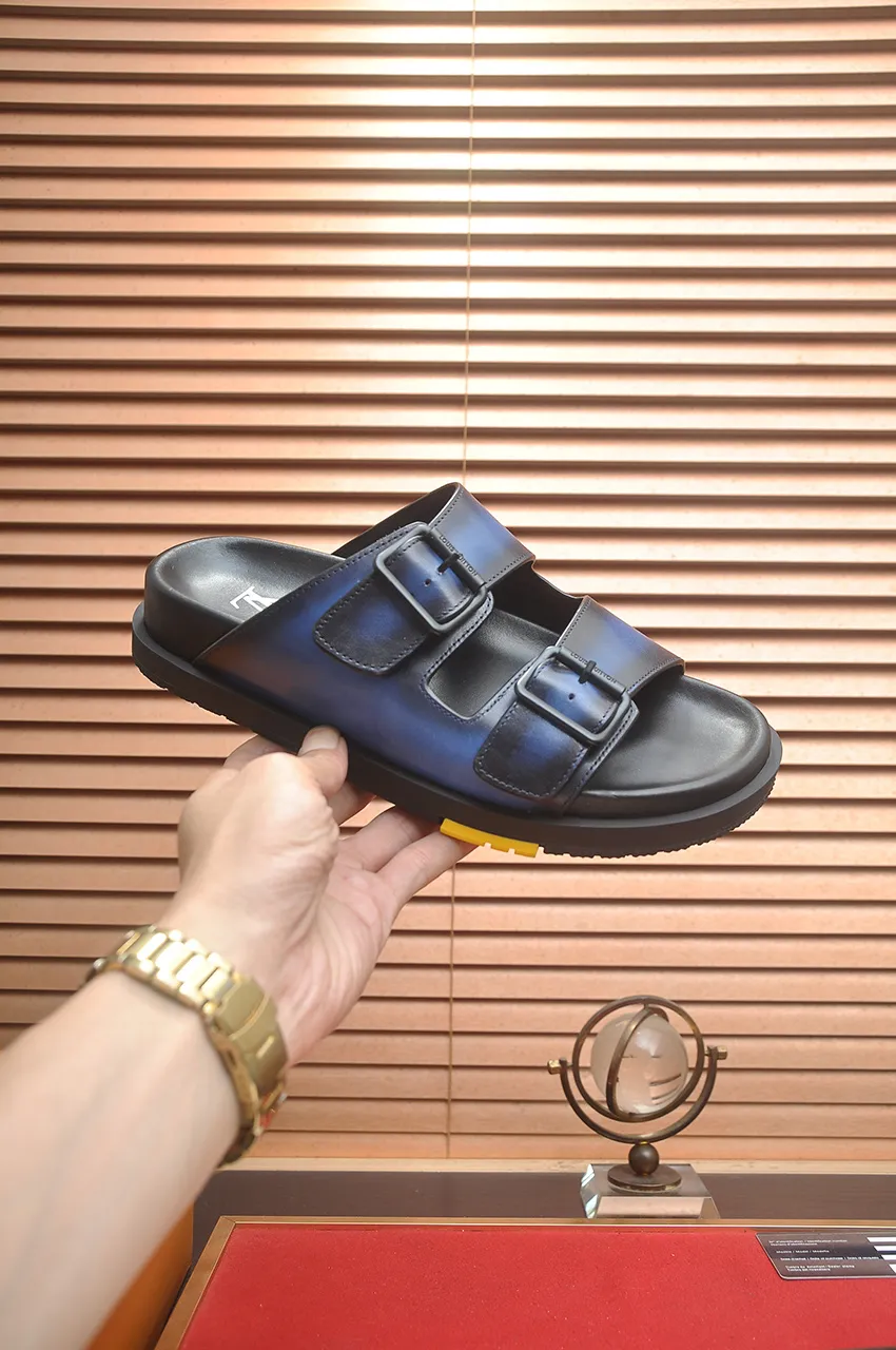 Louis Vuitton ブルーサンダル 夏の必需品 - 画像 (6)