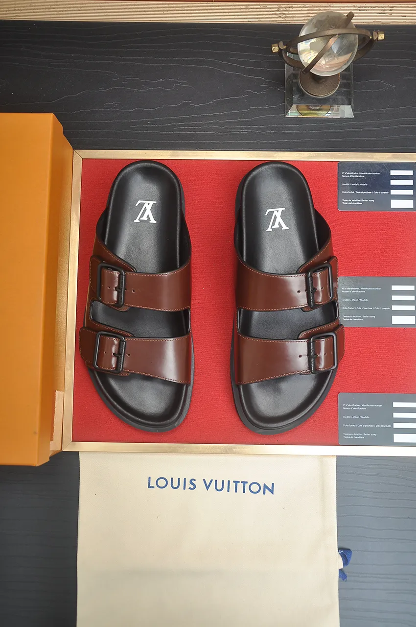 ルイヴィトン ブラウン サンダル スタイル