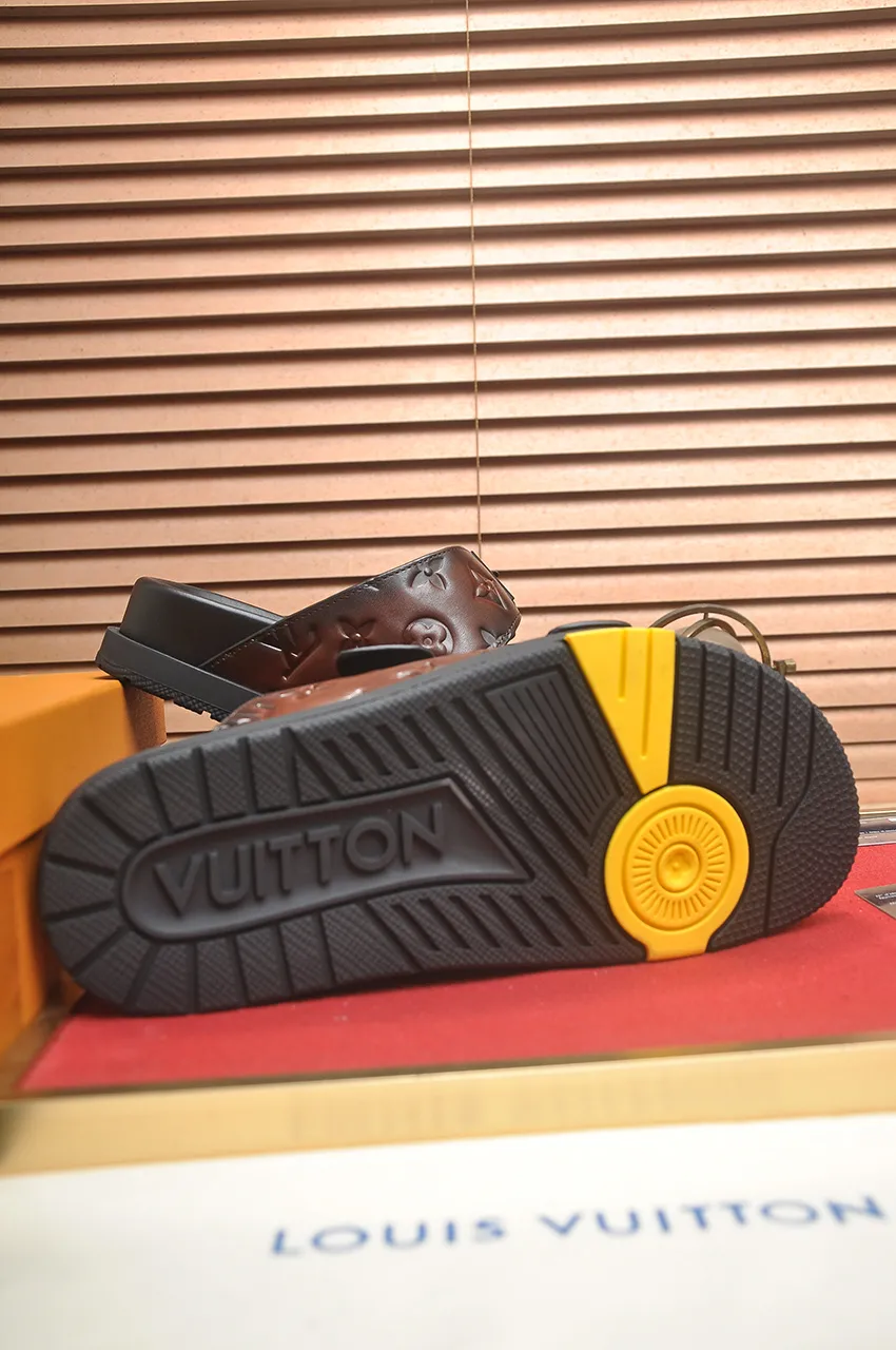 Louis Vuitton ブラウン サンダル スタイル - 画像 (7)