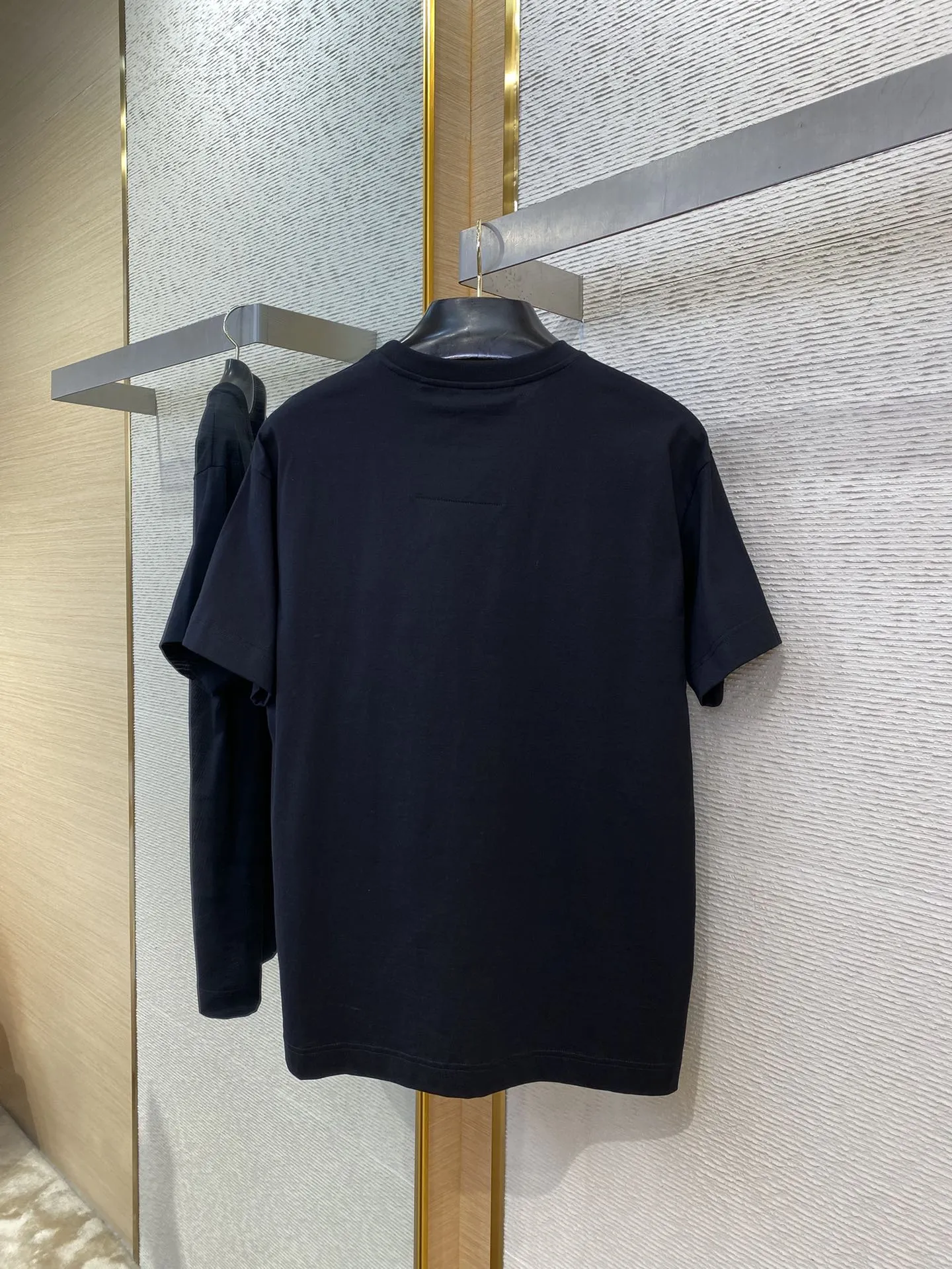 Givenchy ジバンシィ黒飛馬刺繍半袖Tシャツ - 画像 (9)