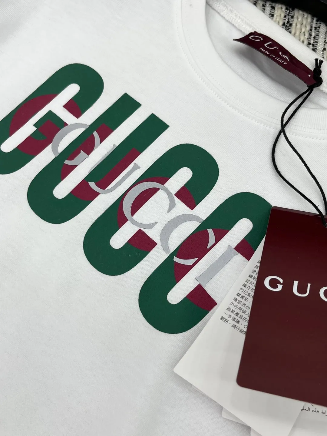 Gucci新作白プリント半袖Tシャツ - 画像 (5)