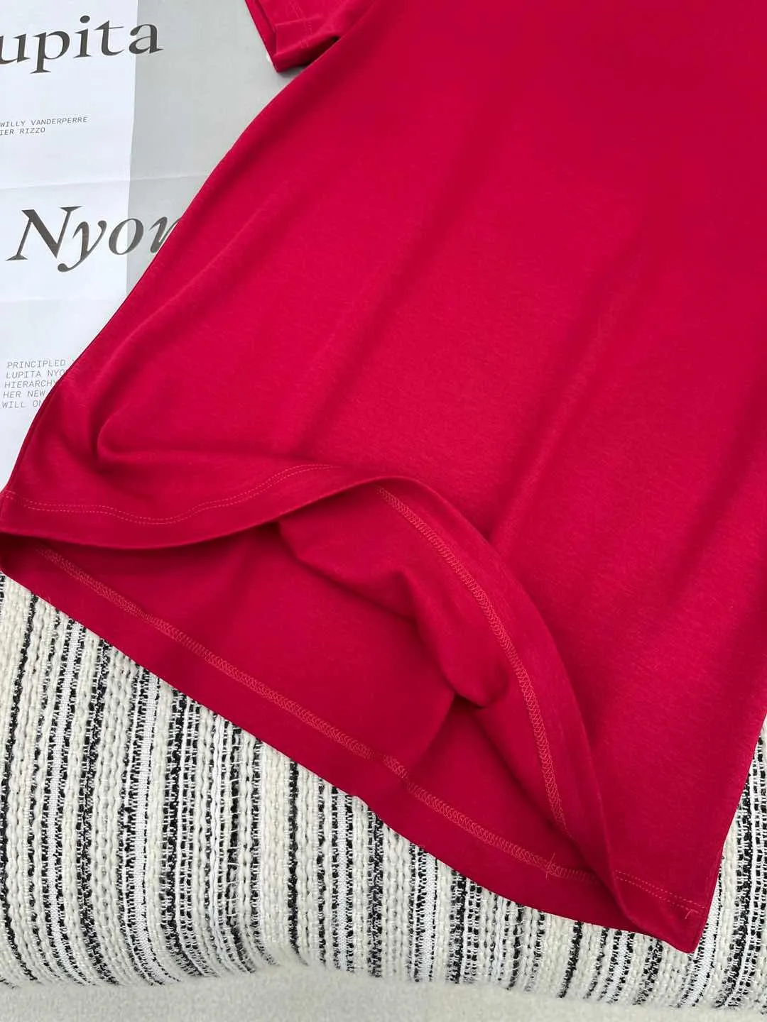 Gucci赤いアルファベット烫钻半袖Tシャツ - 画像 (5)