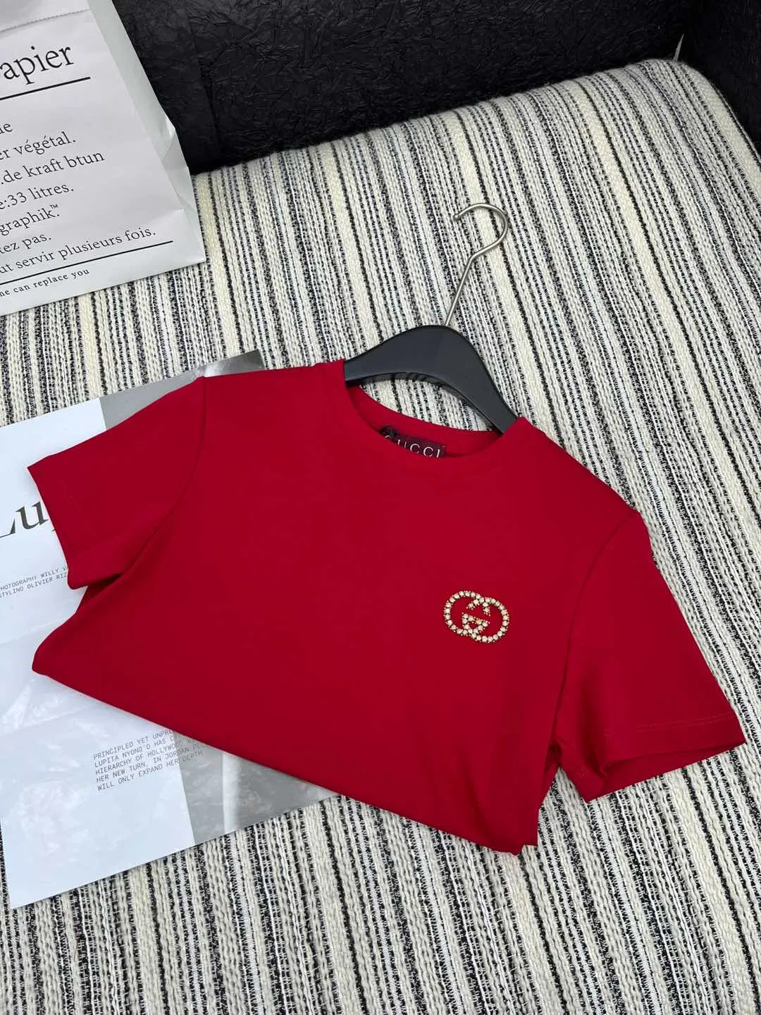 Gucci赤いアルファベット烫钻半袖Tシャツ - 画像 (6)