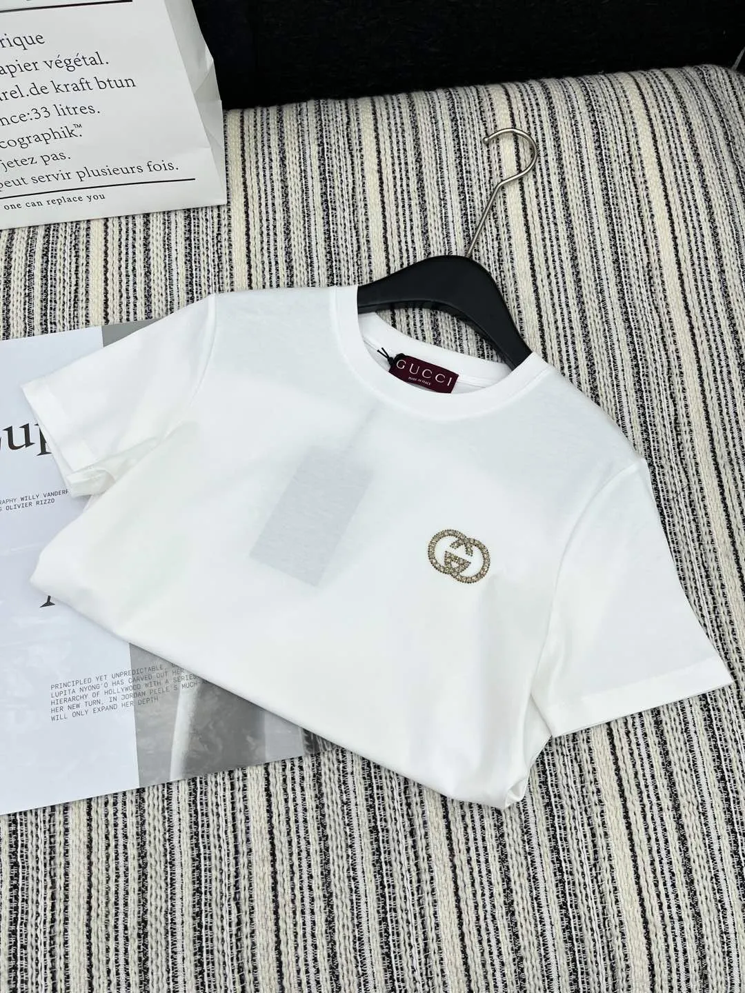 Gucci新作白黒赤半袖Tシャツ - 画像 (7)