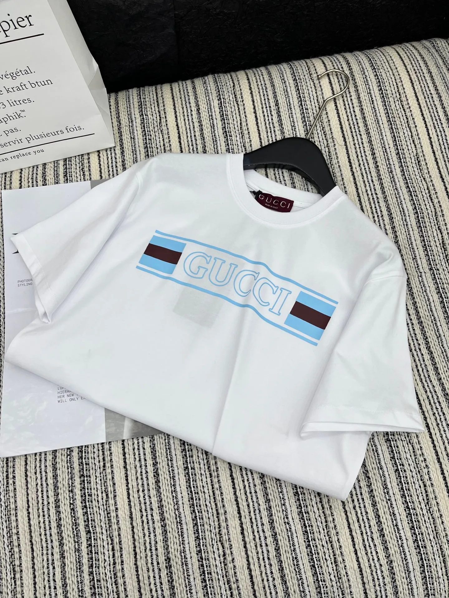 Gucci新作白プリント半袖Tシャツ - 画像 (6)