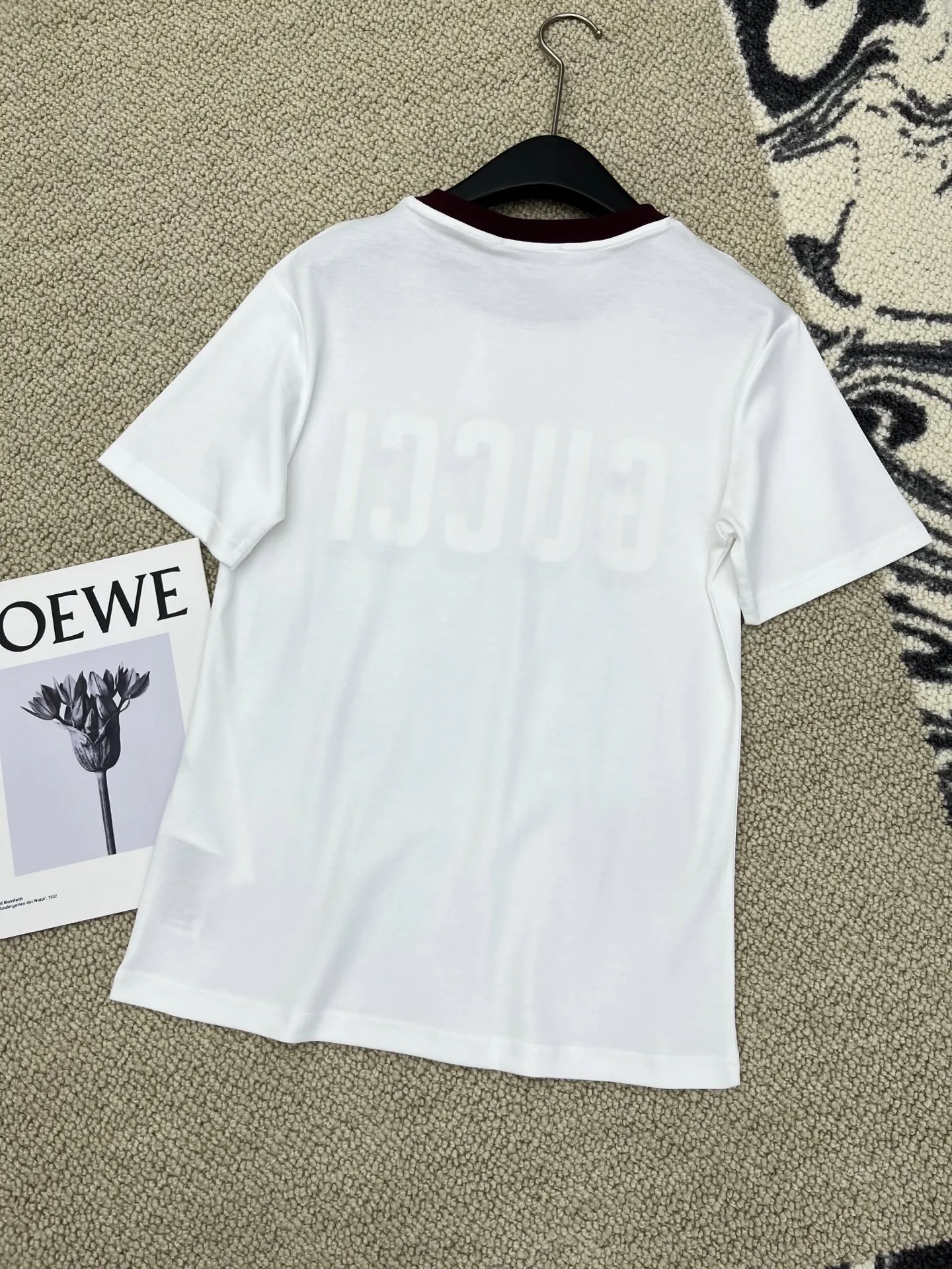 Gucci新作白プリント半袖Tシャツ - 画像 (7)