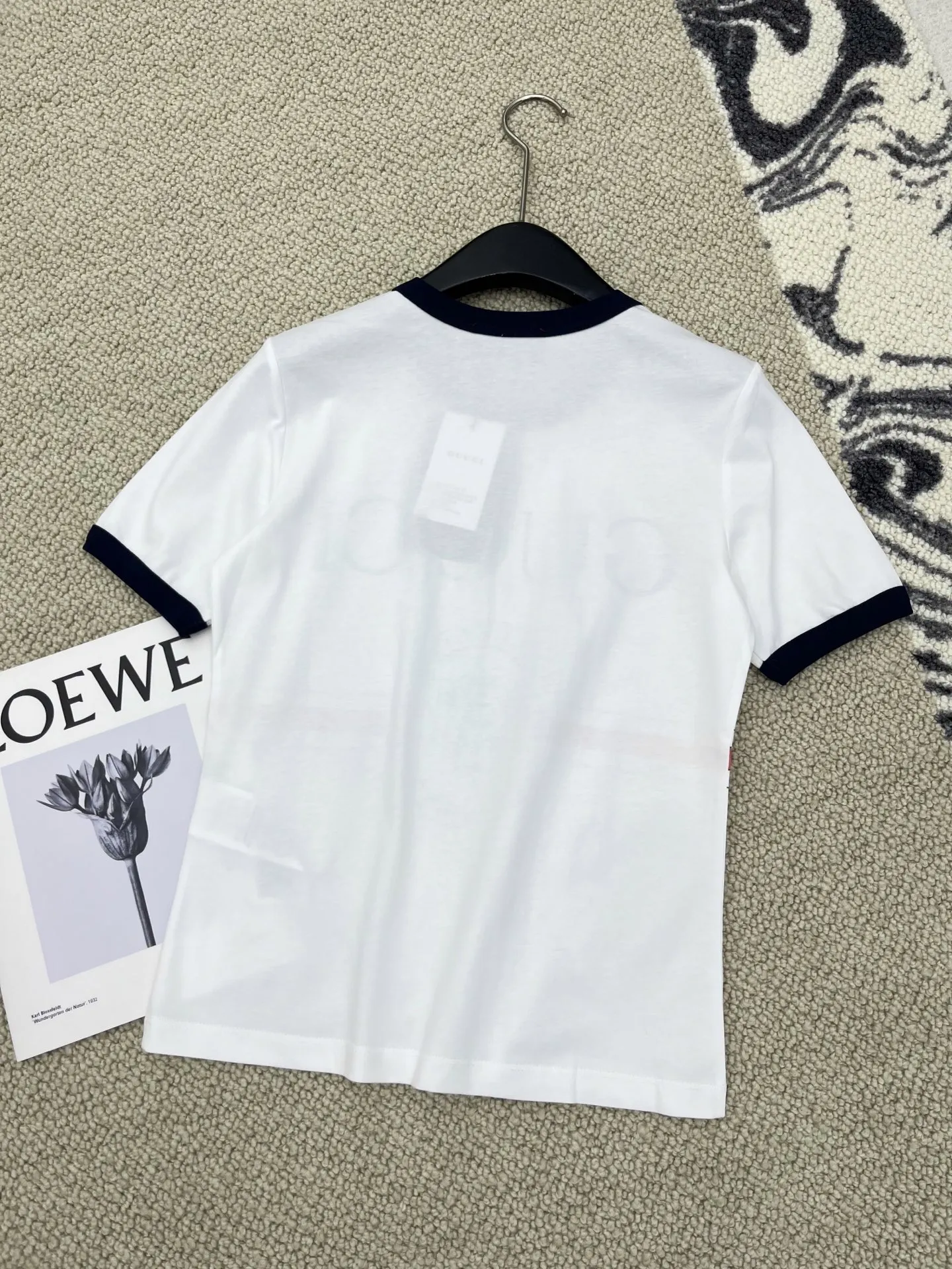 Gucci新作白プリント半袖Tシャツ赤青ストライプ - 画像 (7)