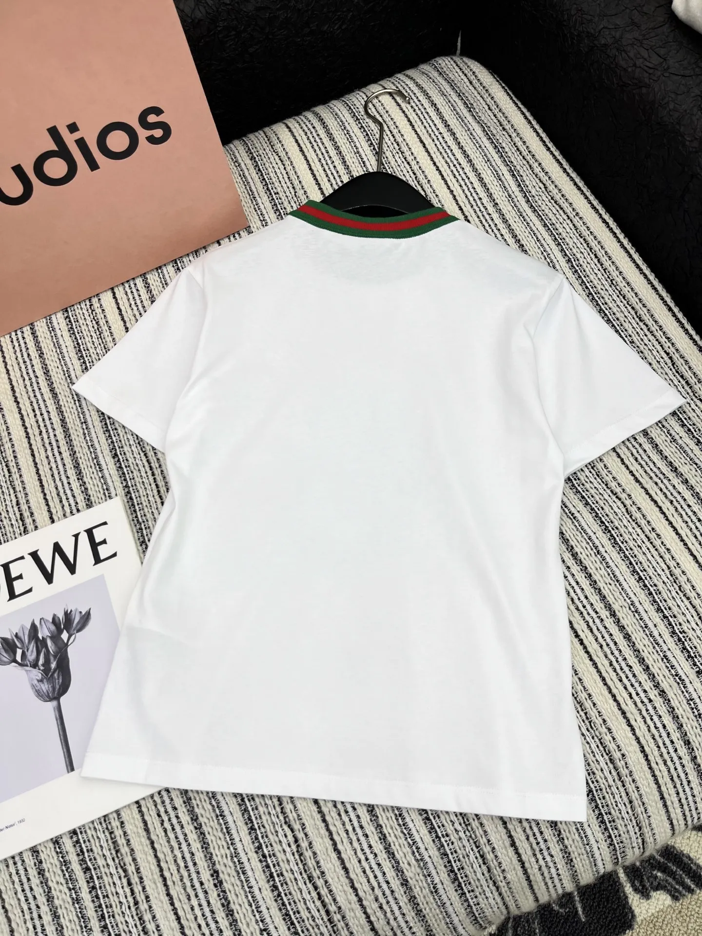 Gucci新作白カラーマッチング半袖Tシャツ - 画像 (7)