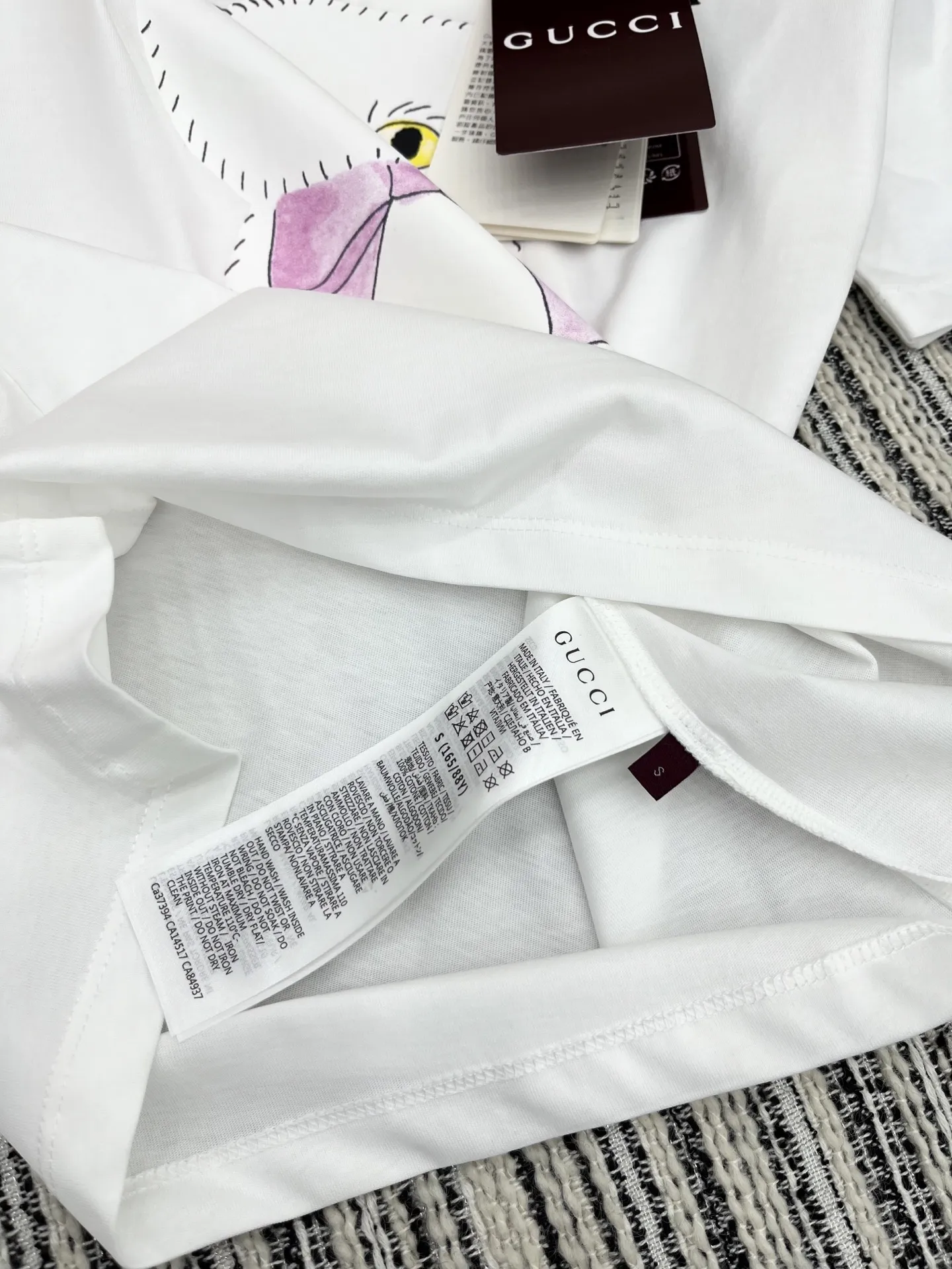Gucci新作白プリント半袖Tシャツ - 画像 (6)