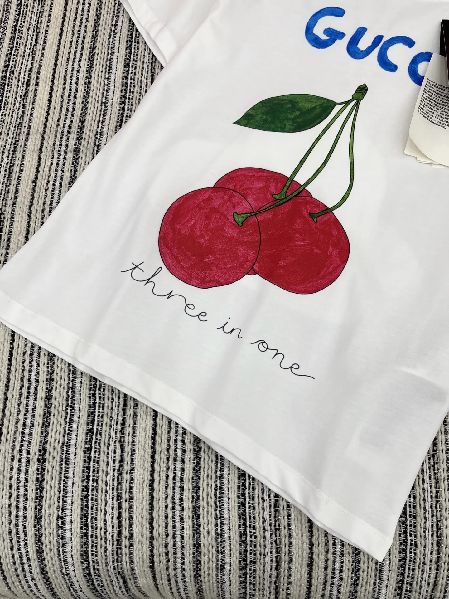 Gucci新作白プリント半袖Tシャツ - 画像 (6)