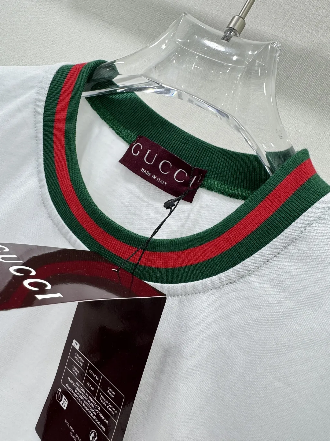 Gucci新作白アルファベット半袖Tシャツ - 画像 (3)