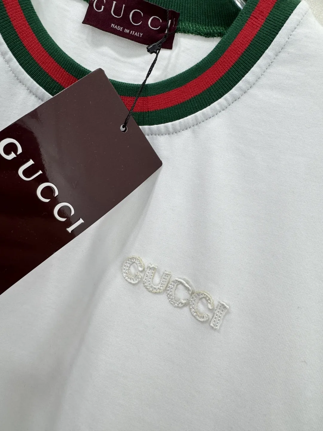 Gucci新作白アルファベット半袖Tシャツ - 画像 (4)