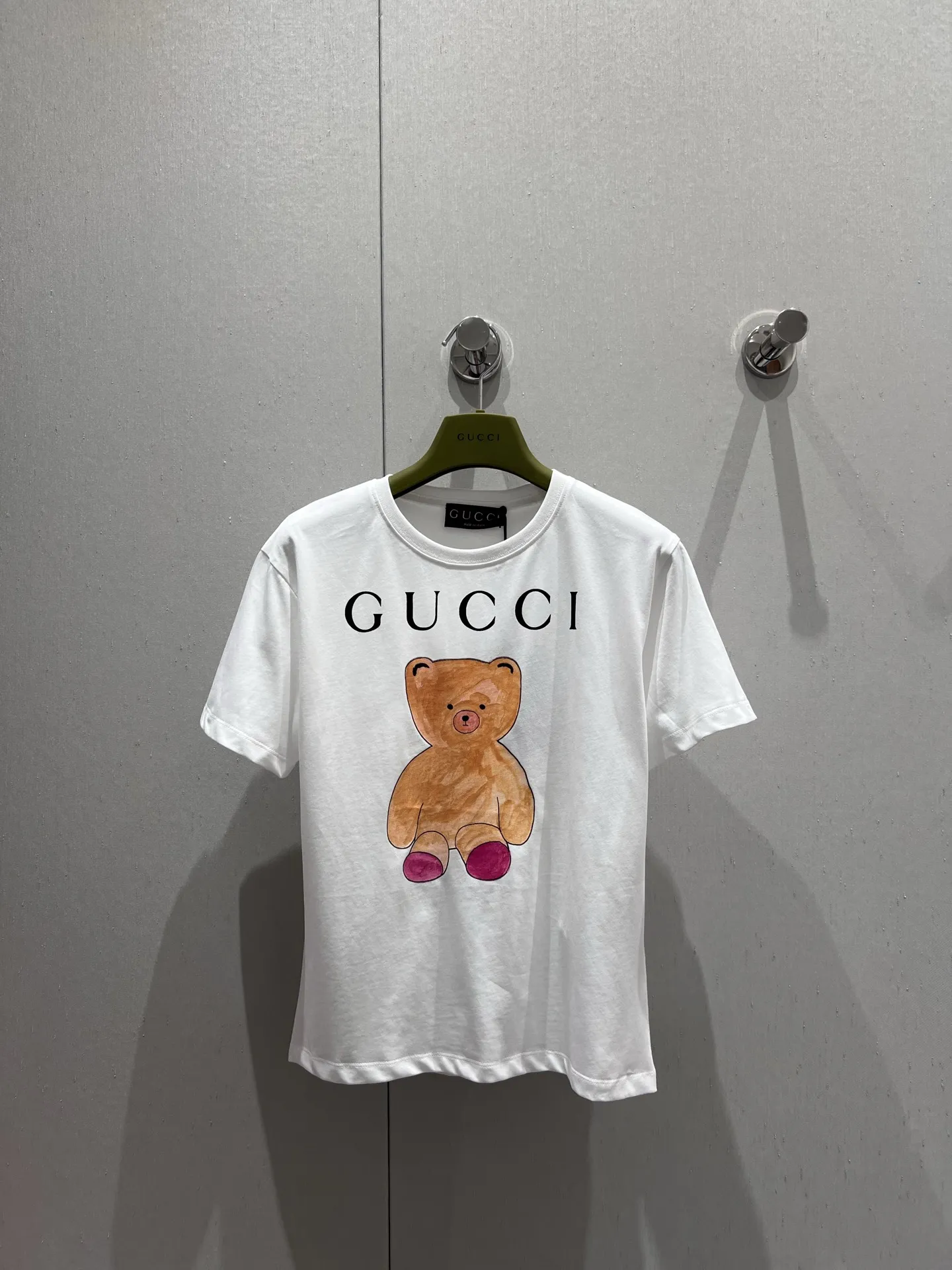 Gucci新作白黒クマプリント半袖Tシャツ