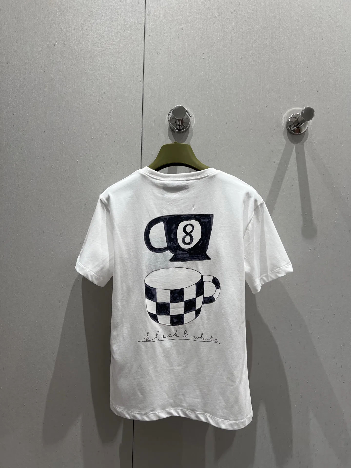 Gucci新作白黒クマプリント半袖Tシャツ - 画像 (3)