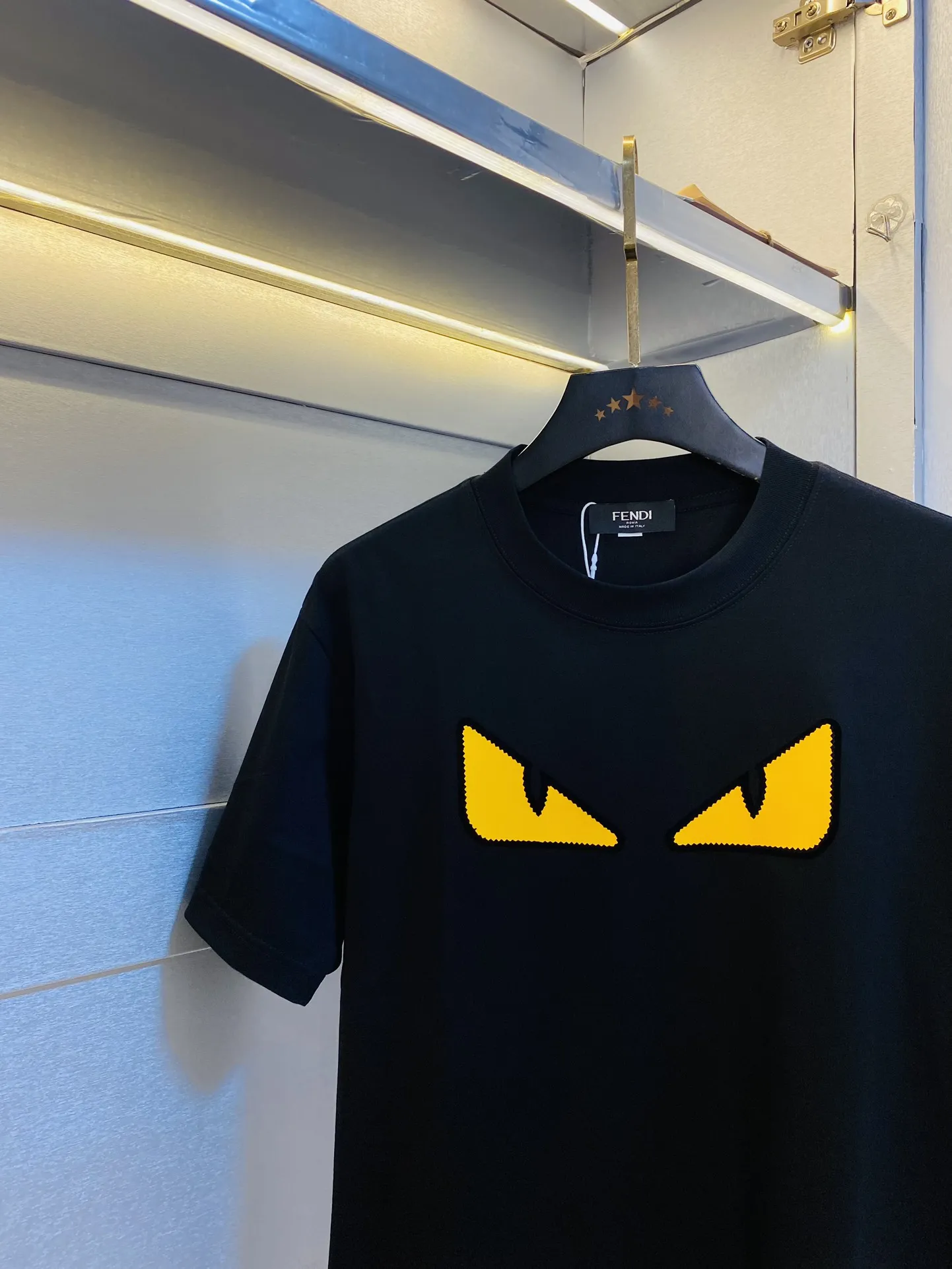 FENDI 黒Tシャツ2025新作モンスターデザイン - 画像 (3)