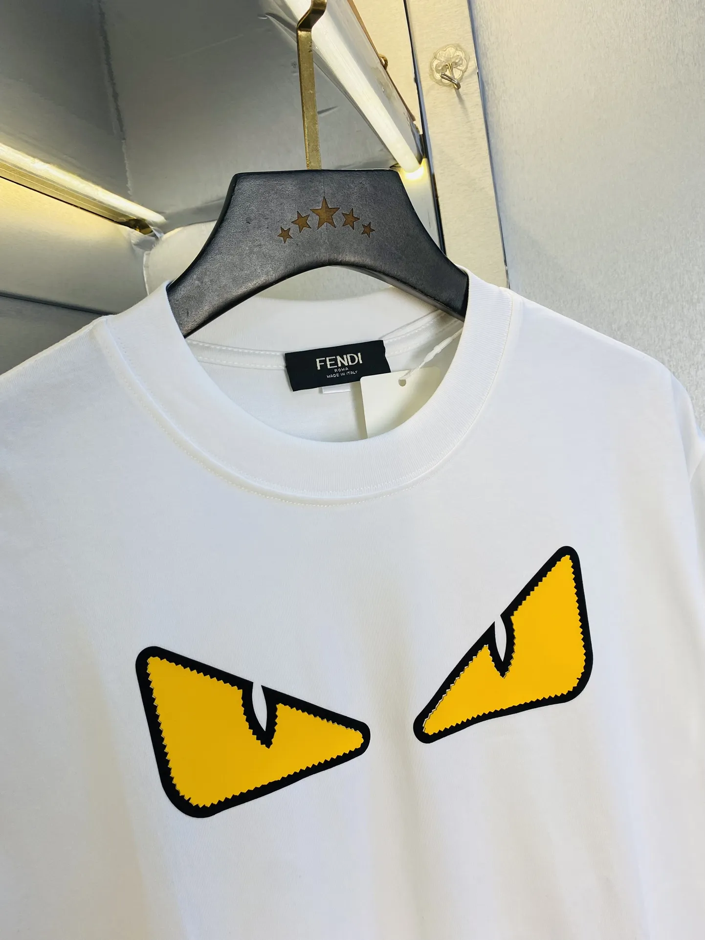 FENDI 黒Tシャツ2025新作モンスターデザイン - 画像 (6)