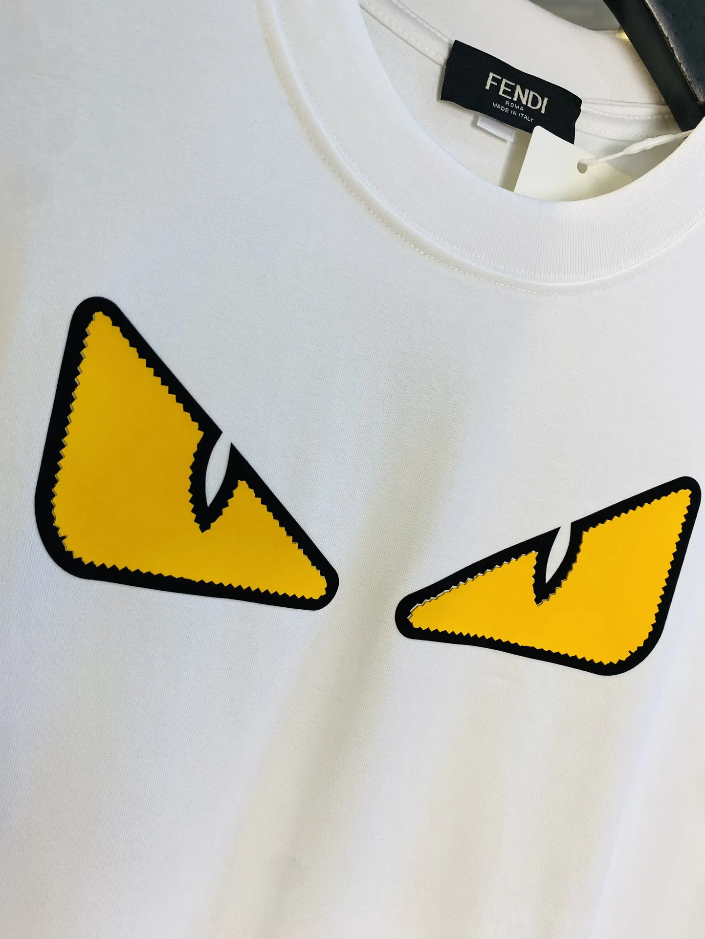 FENDI 黒Tシャツ2025新作モンスターデザイン - 画像 (8)