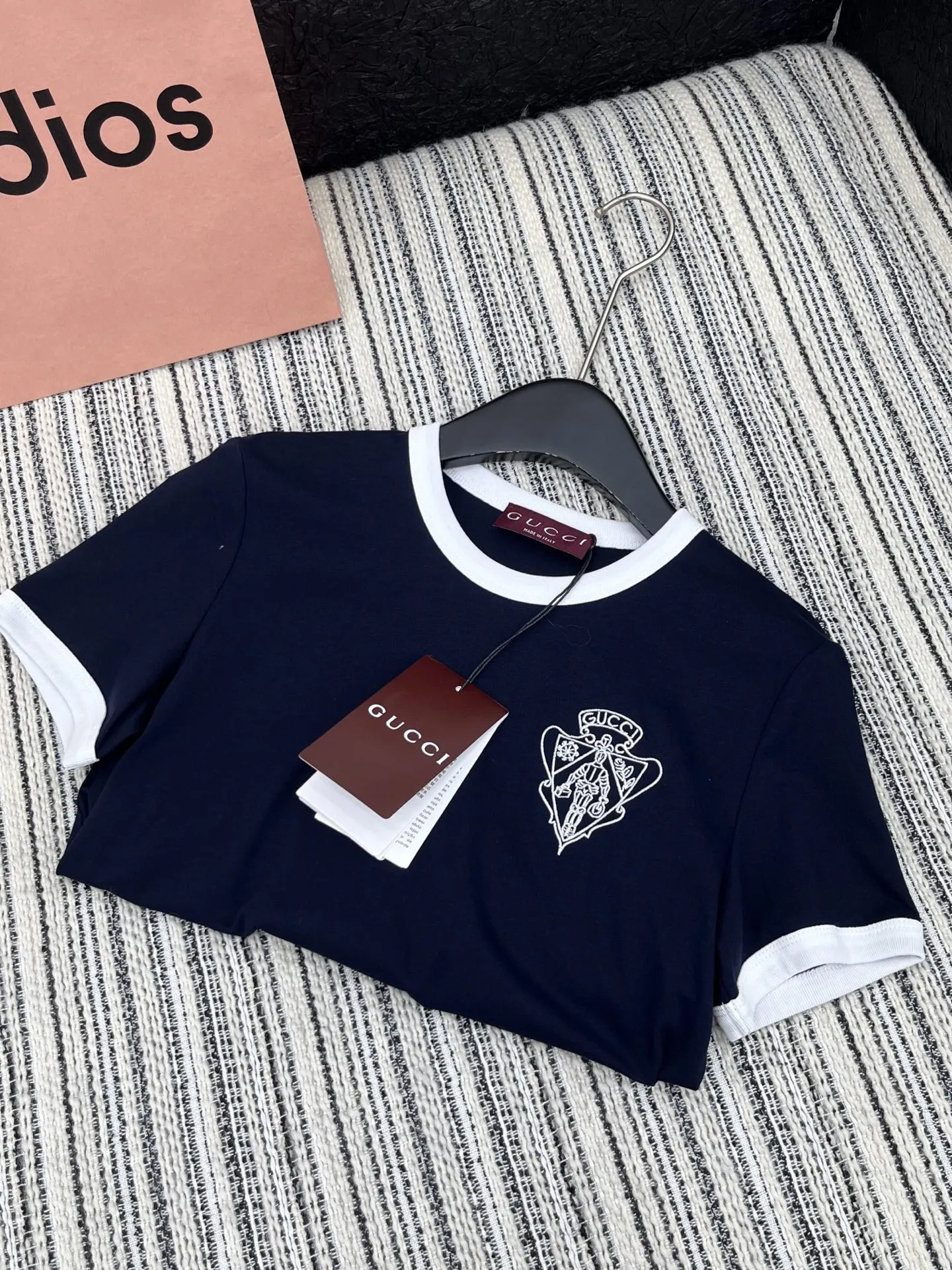 Gucci新作ブルー拼接螺纹半袖Tシャツ - 画像 (6)