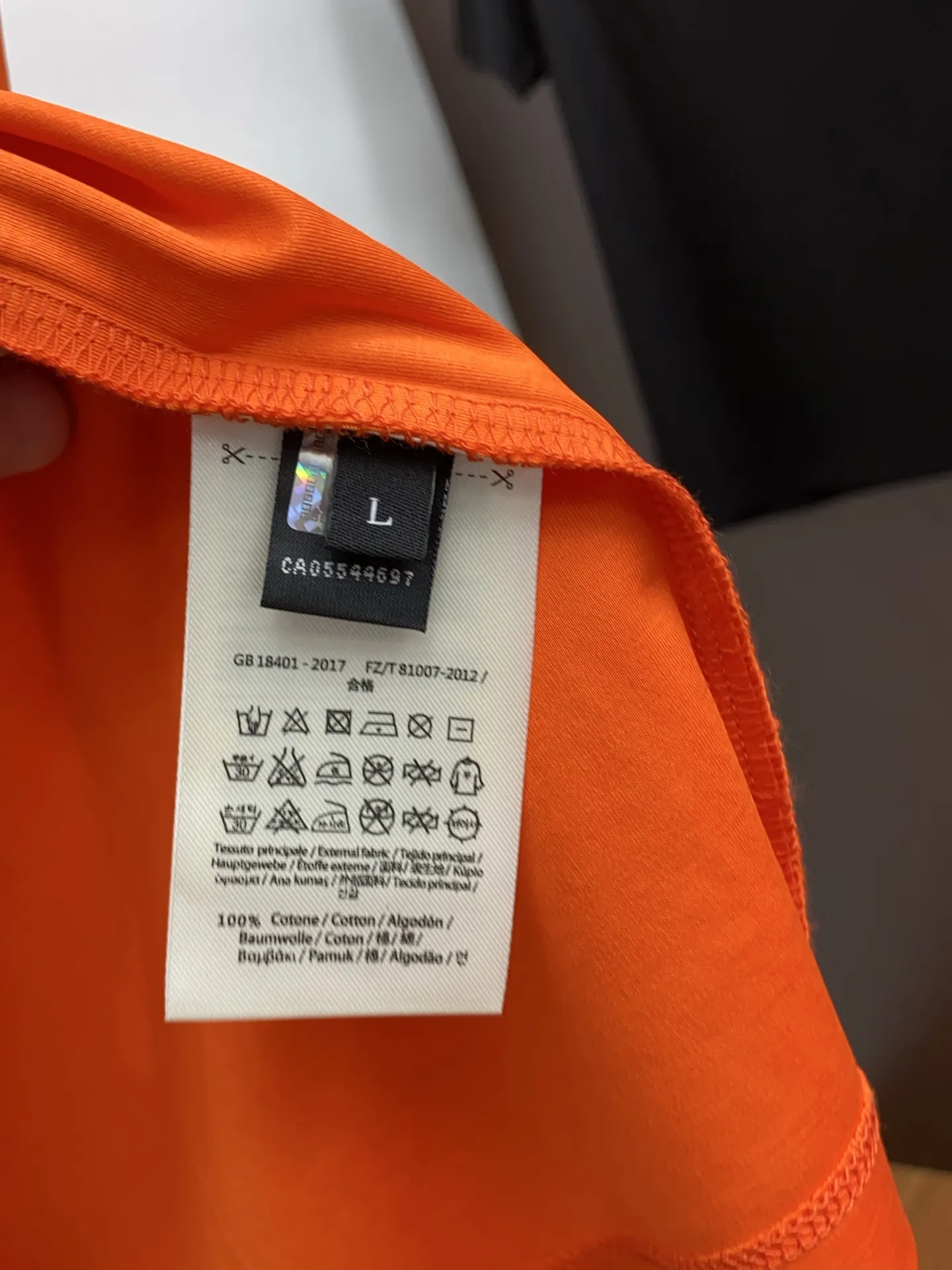 Fendi オレンジ 2025春夏新作ラウンドネックTシャツ - 画像 (7)