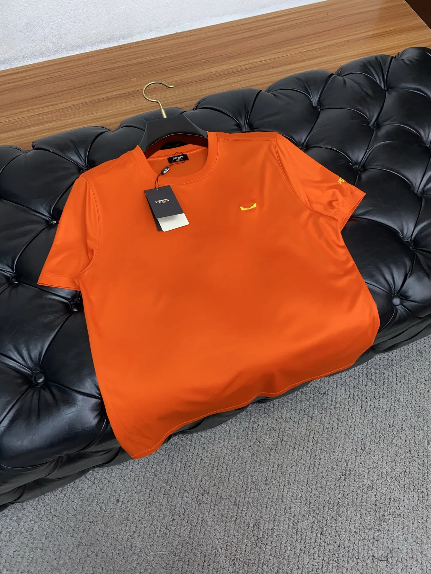 Fendi オレンジ 2025春夏新作ラウンドネックTシャツ - 画像 (9)