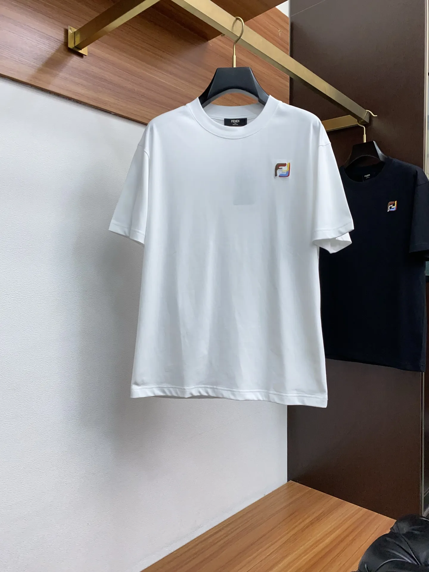 フェンディ新作白半袖TシャツM-3xL