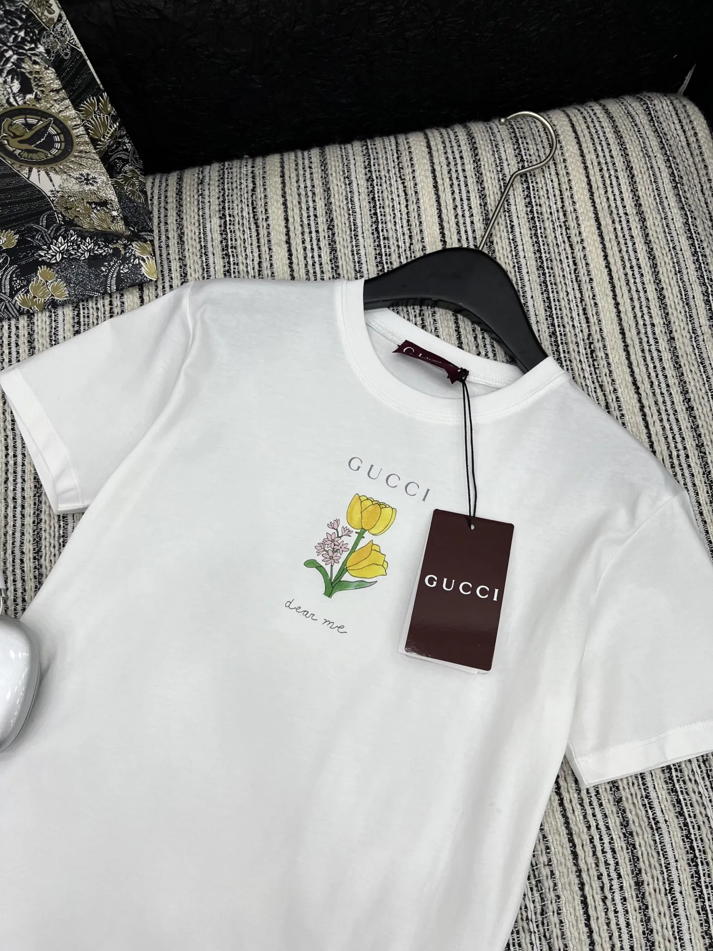 Gucci新作白プリント半袖Tシャツ - 画像 (3)