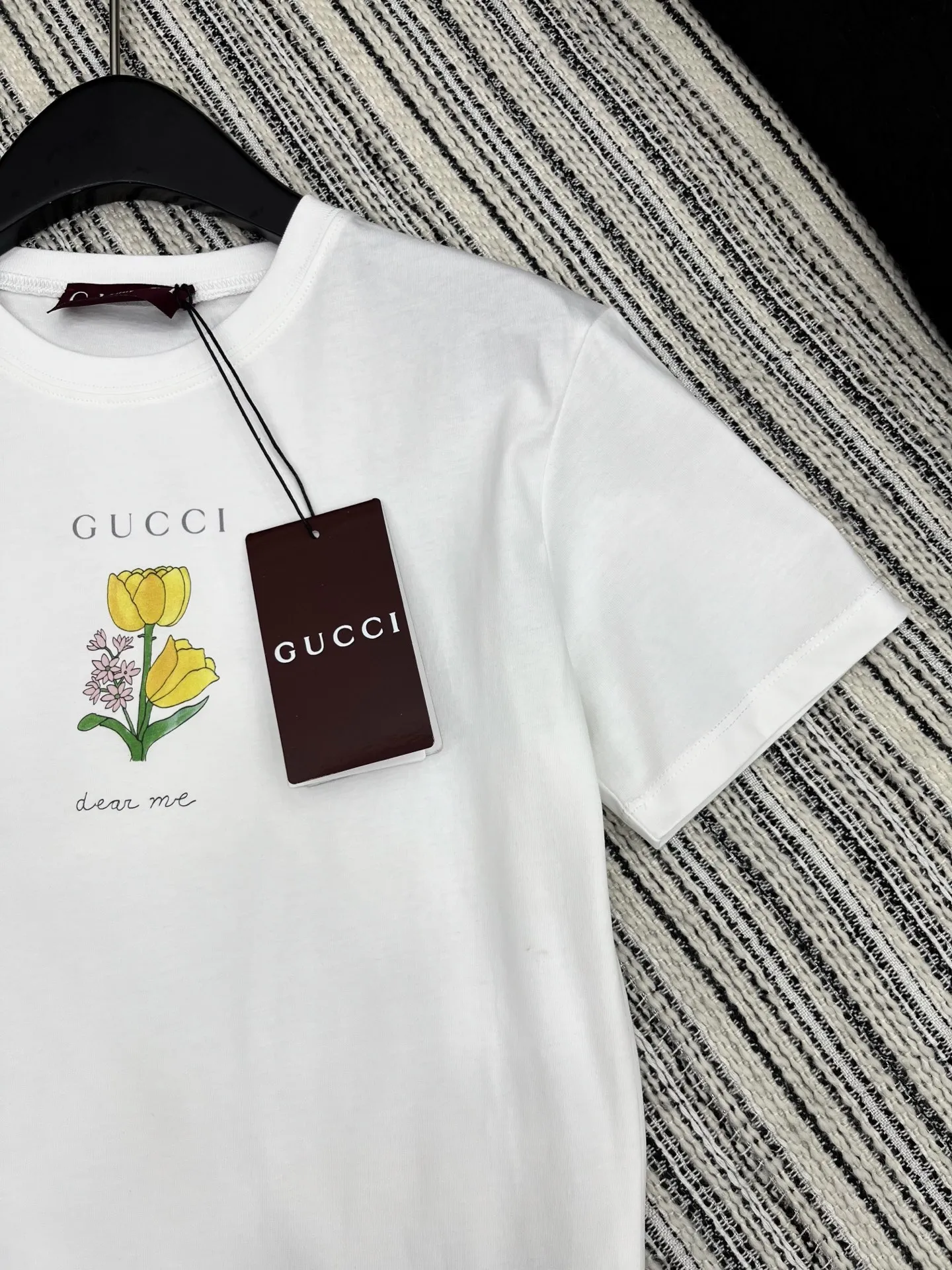 Gucci新作白プリント半袖Tシャツ - 画像 (4)