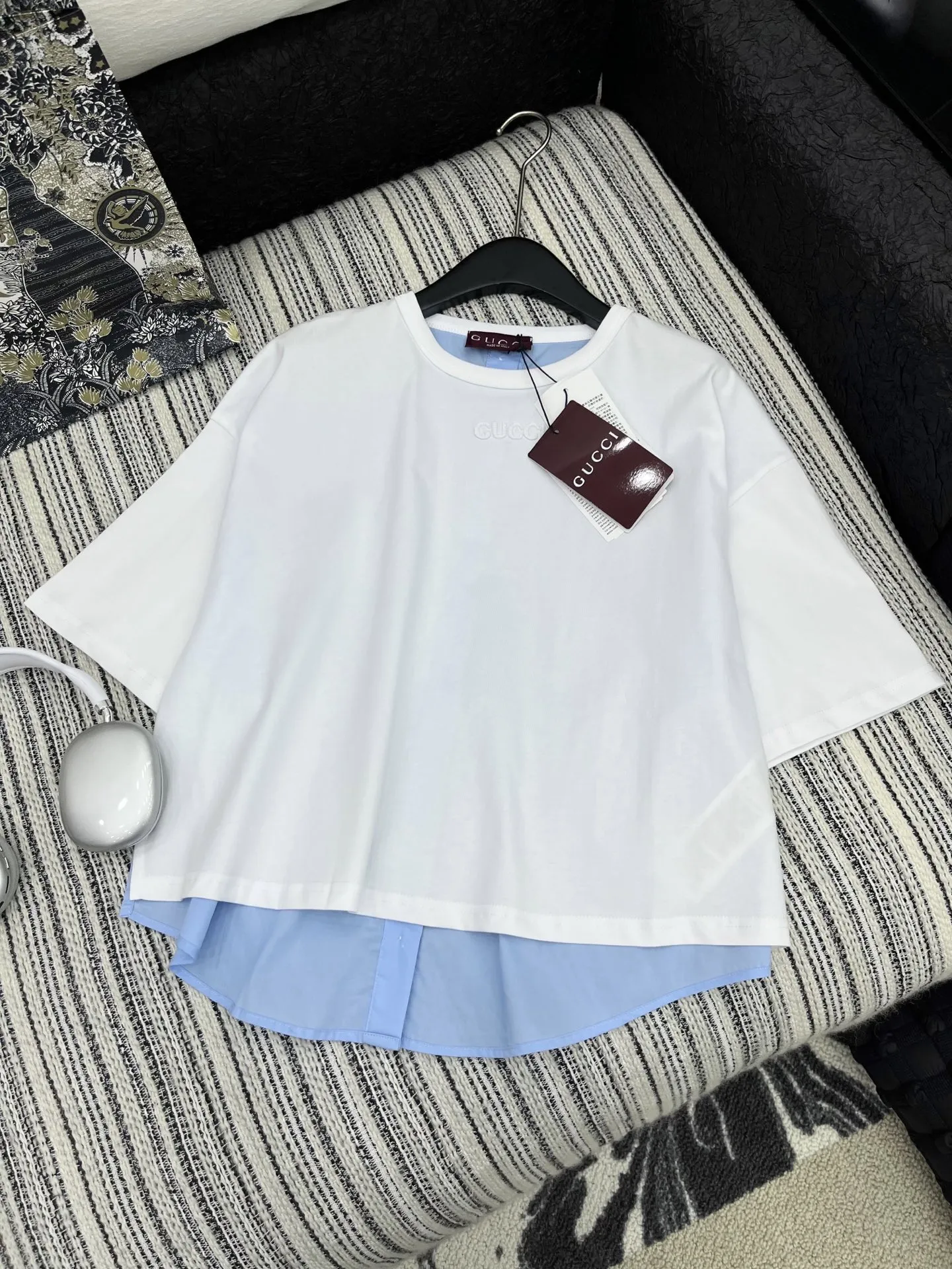 Gucci 2025新作白拼色刺繍半袖Tシャツ