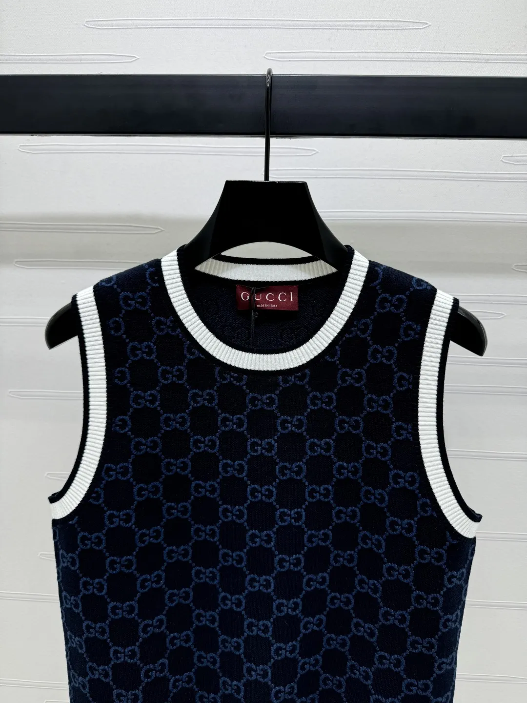 Gucci 2025新作黒ニットベスト - 画像 (5)