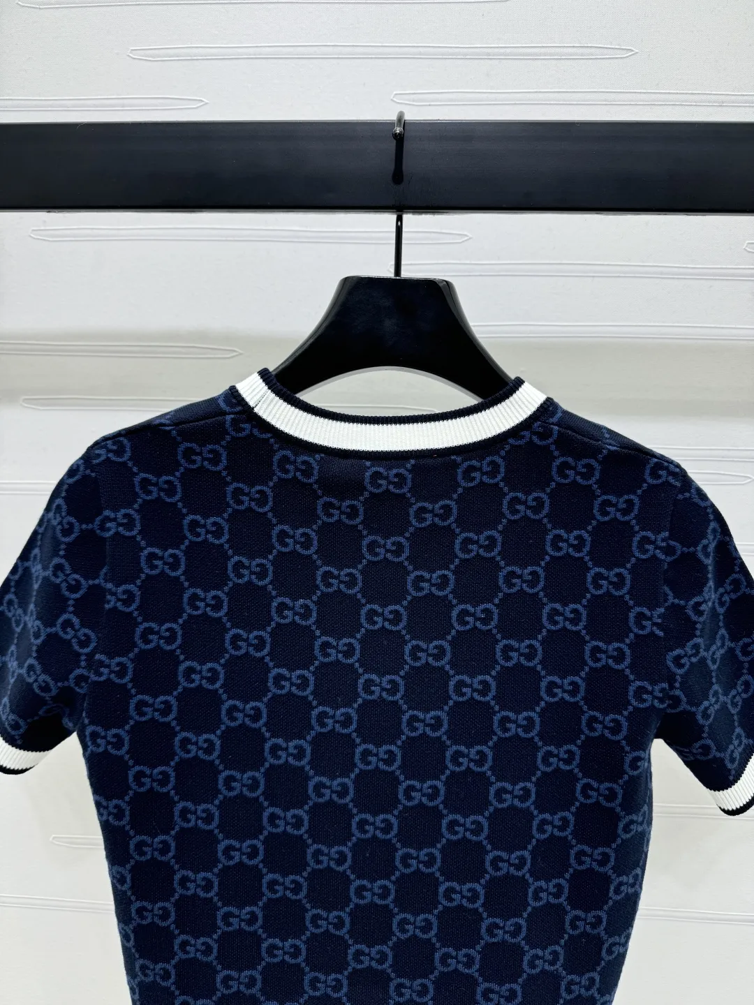 Gucci新作黒ニット半袖トップス - 画像 (8)