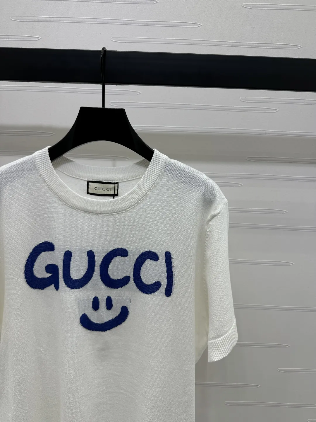 Gucci新作白黒笑顔ニット半袖Tシャツ - 画像 (3)