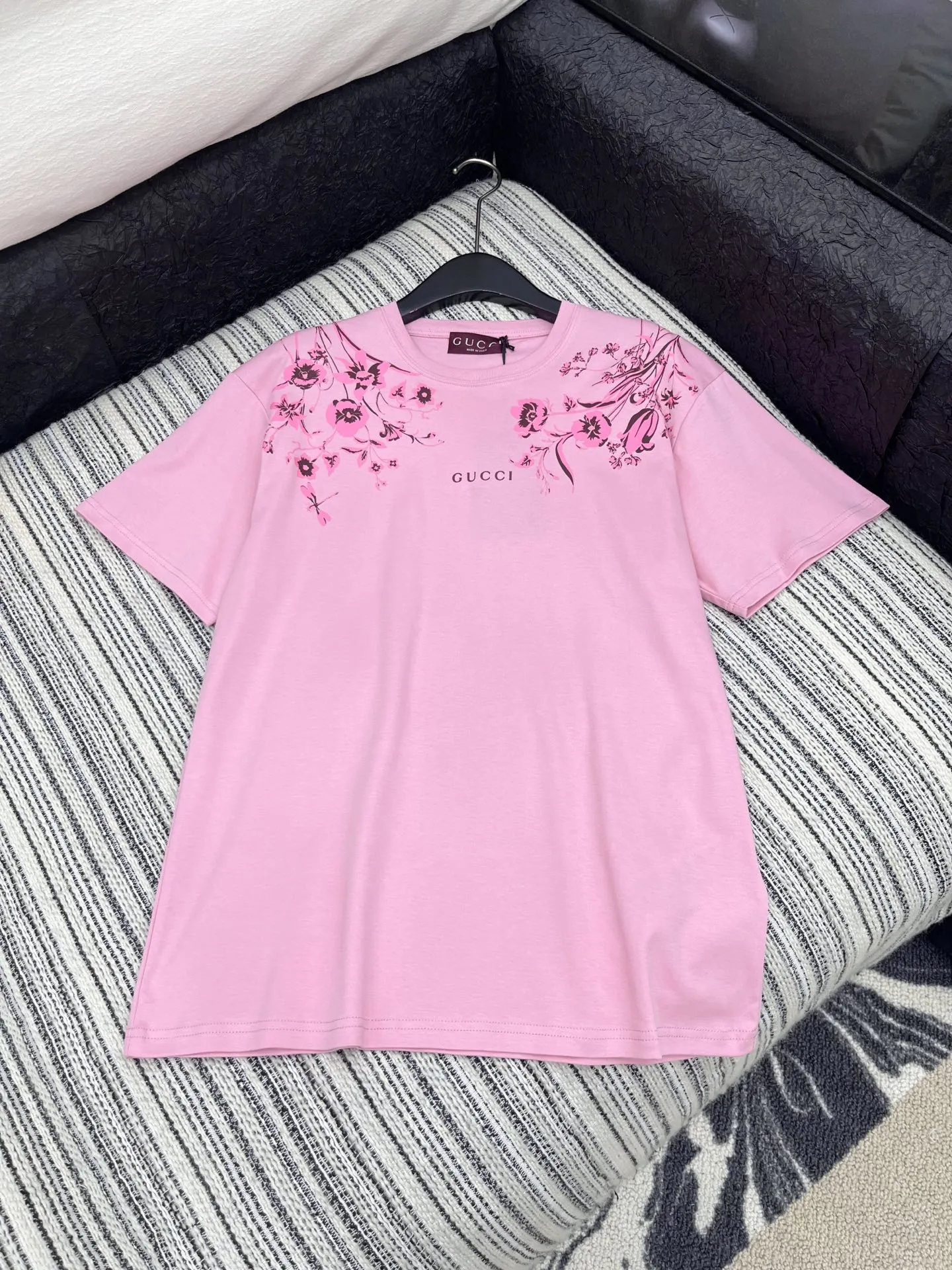 Gucci新作プリント半袖Tシャツピンク黄色 - 画像 (4)