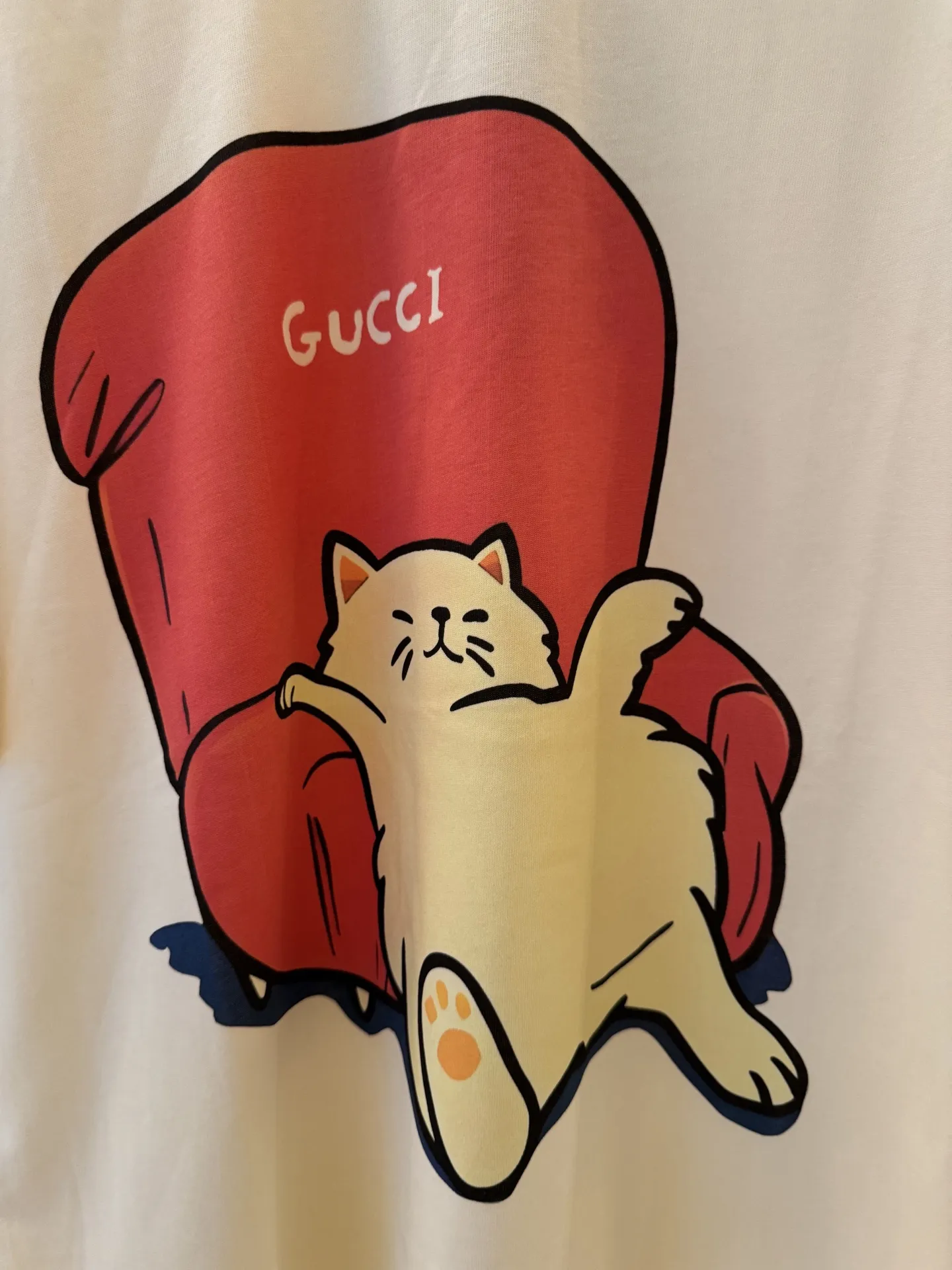 Gucci新作猫プリント半袖Tシャツ白 - 画像 (3)