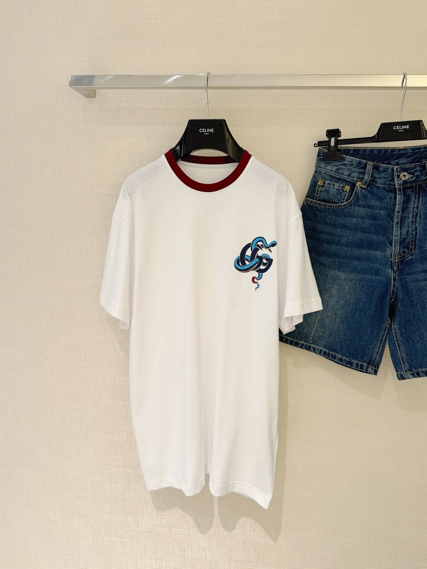 Gucci 25新作白蛇年限定プリント半袖Tシャツ