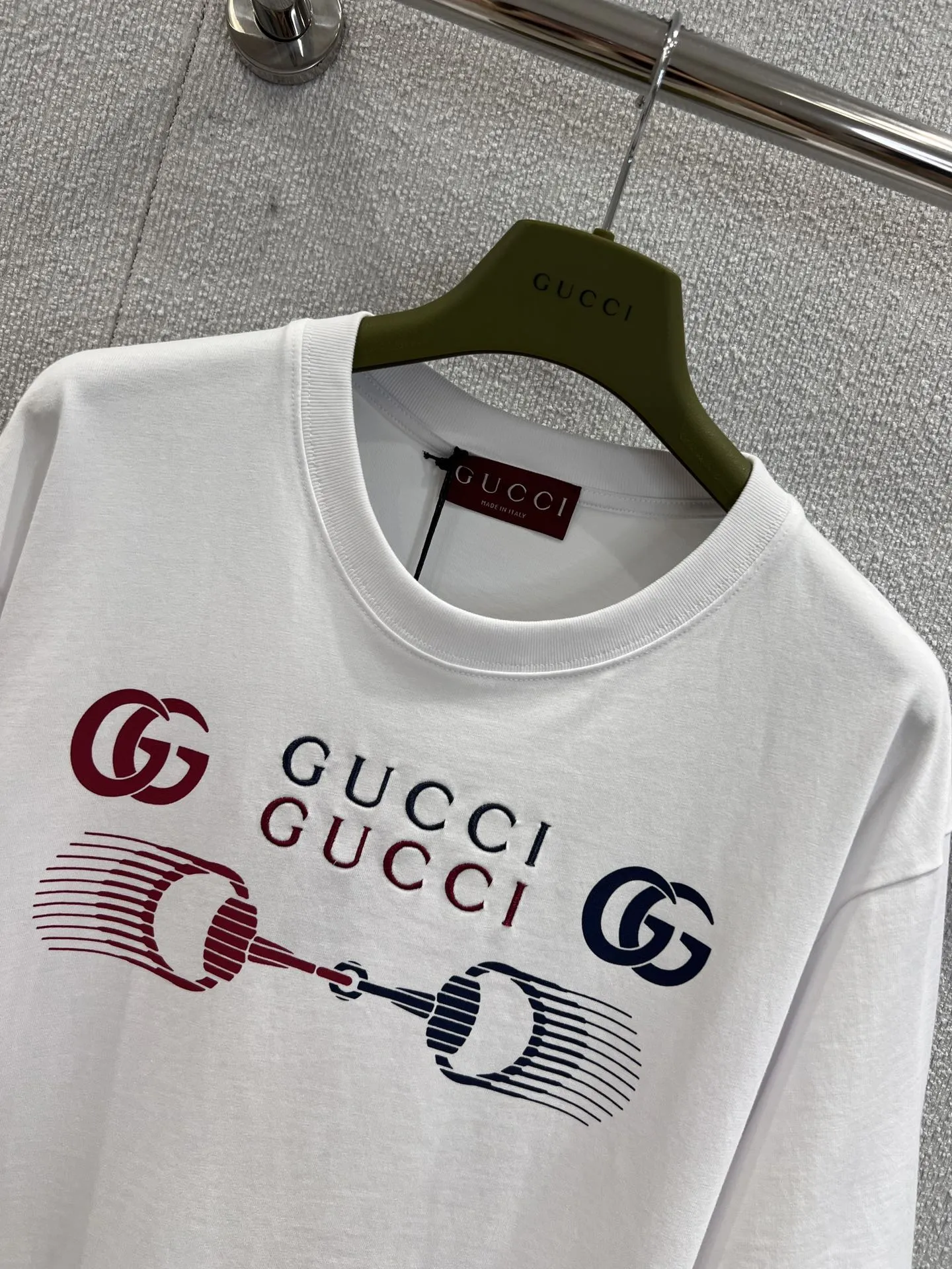 GUCCI新作ホースビットプリント半袖Tシャツ白 - 画像 (4)