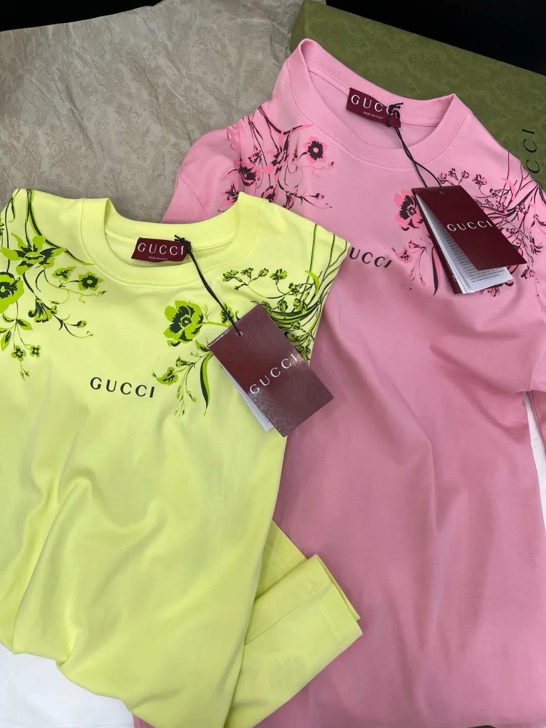 GUCCI新作ピンク花柄プリント半袖Tシャツ - 画像 (8)