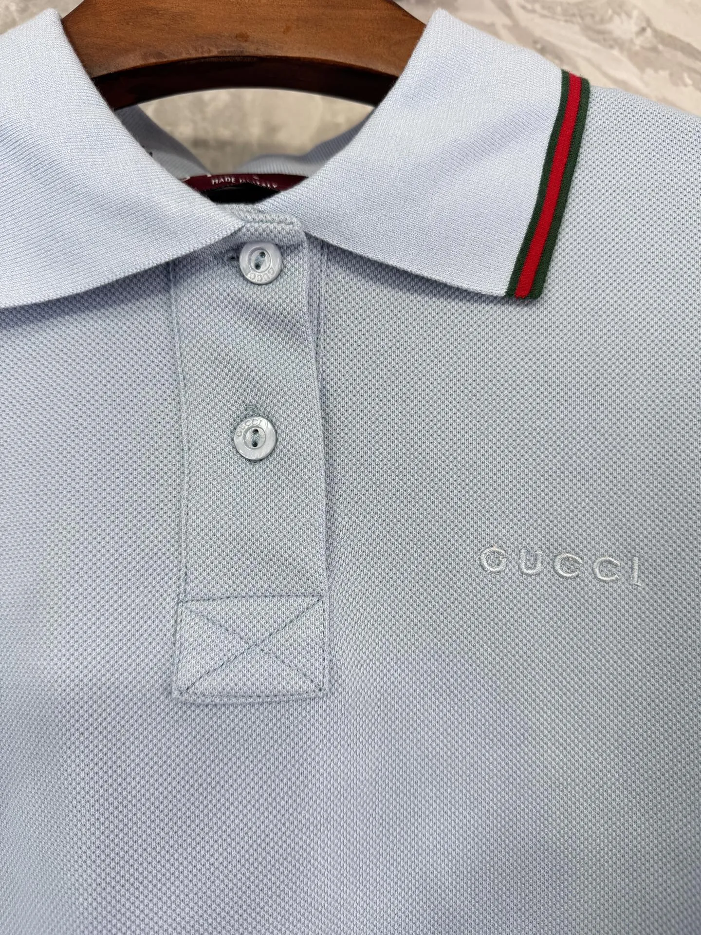 Gucci 新作 ライトブルー ポロ半袖Tシャツ - 画像 (5)