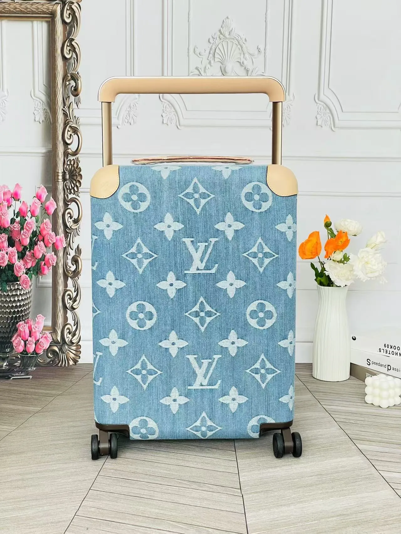 LOUIS VUITTON ブルー Horizon 4輪スーツケース