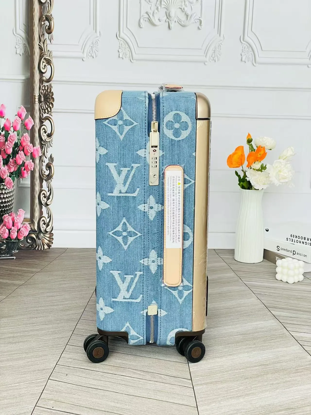 LOUIS VUITTON ブルー Horizon 4輪スーツケース - 画像 (10)